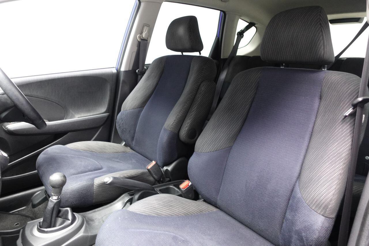 Honda Jazz - Image 25