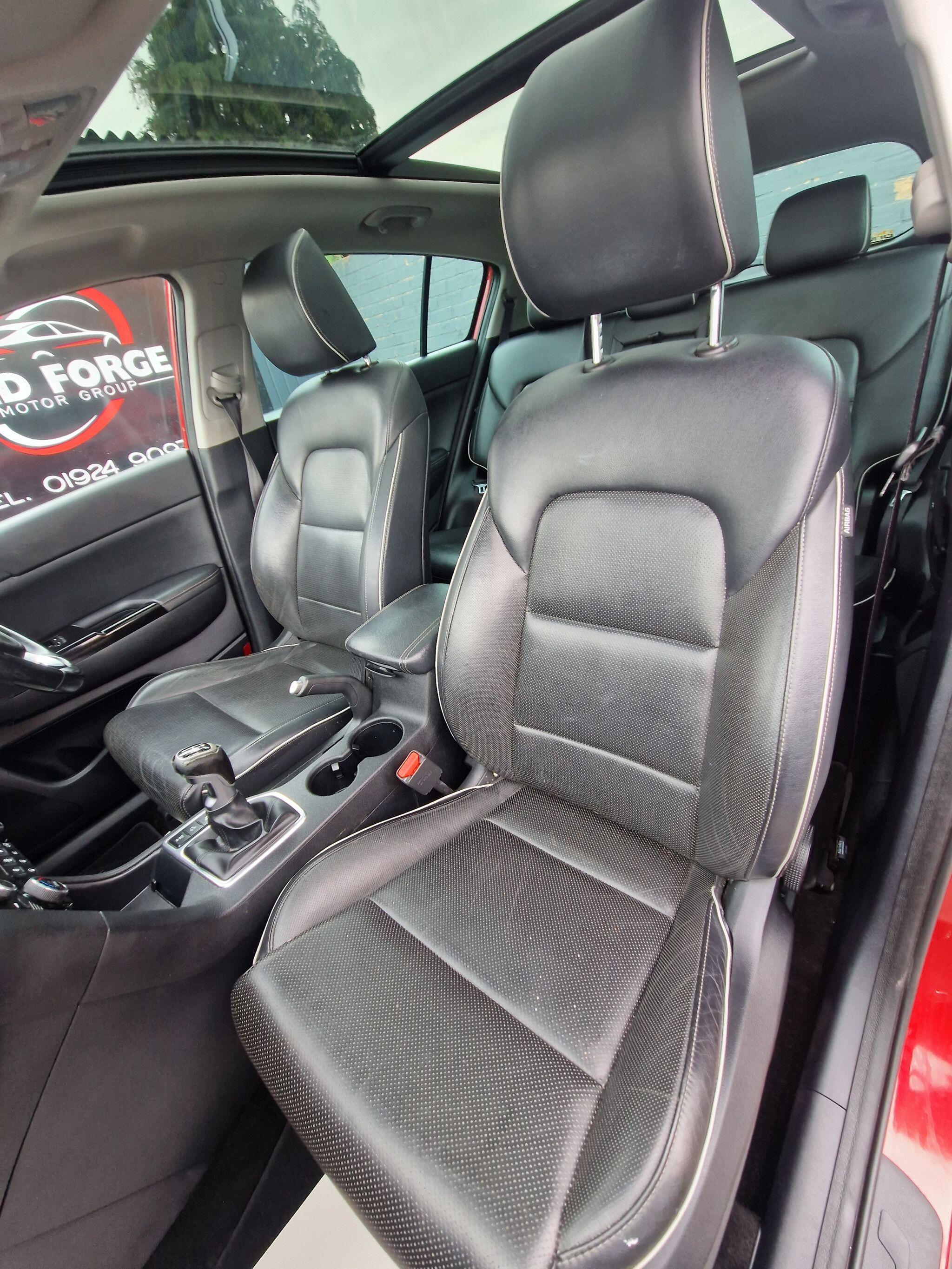 Kia Sportage - Image 37