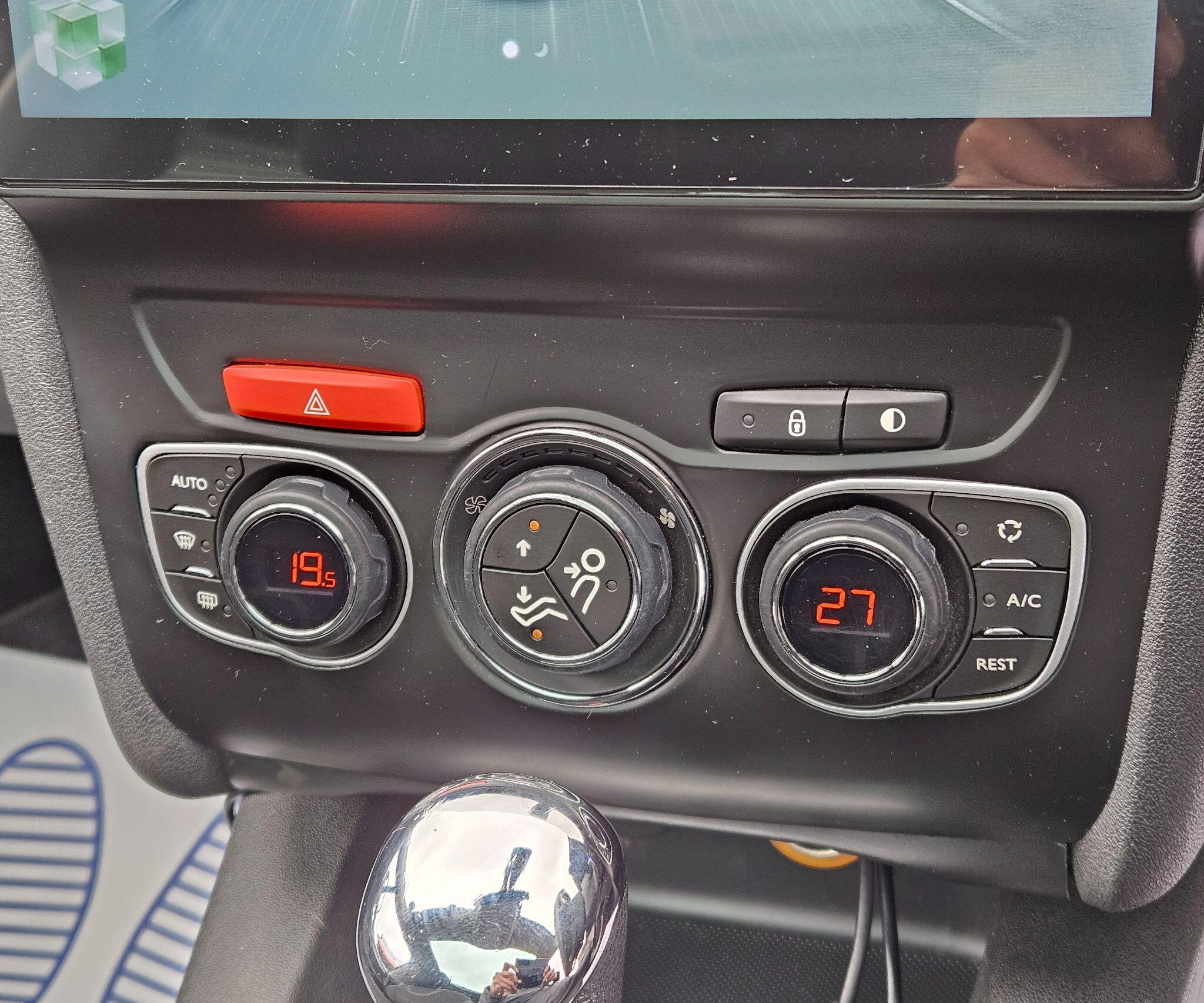 Citroen C4 - Image 78