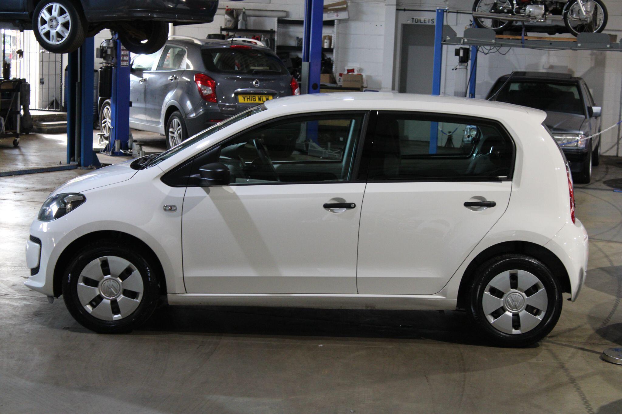 Volkswagen up! - Image 5