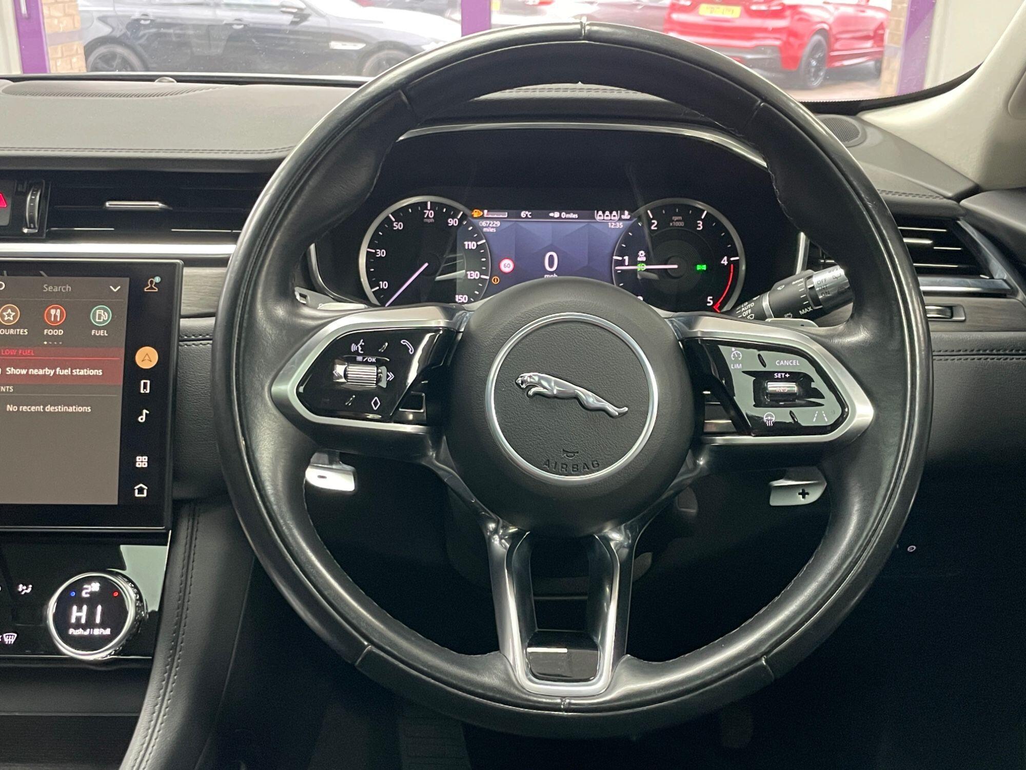 Jaguar F-Pace - Image 38