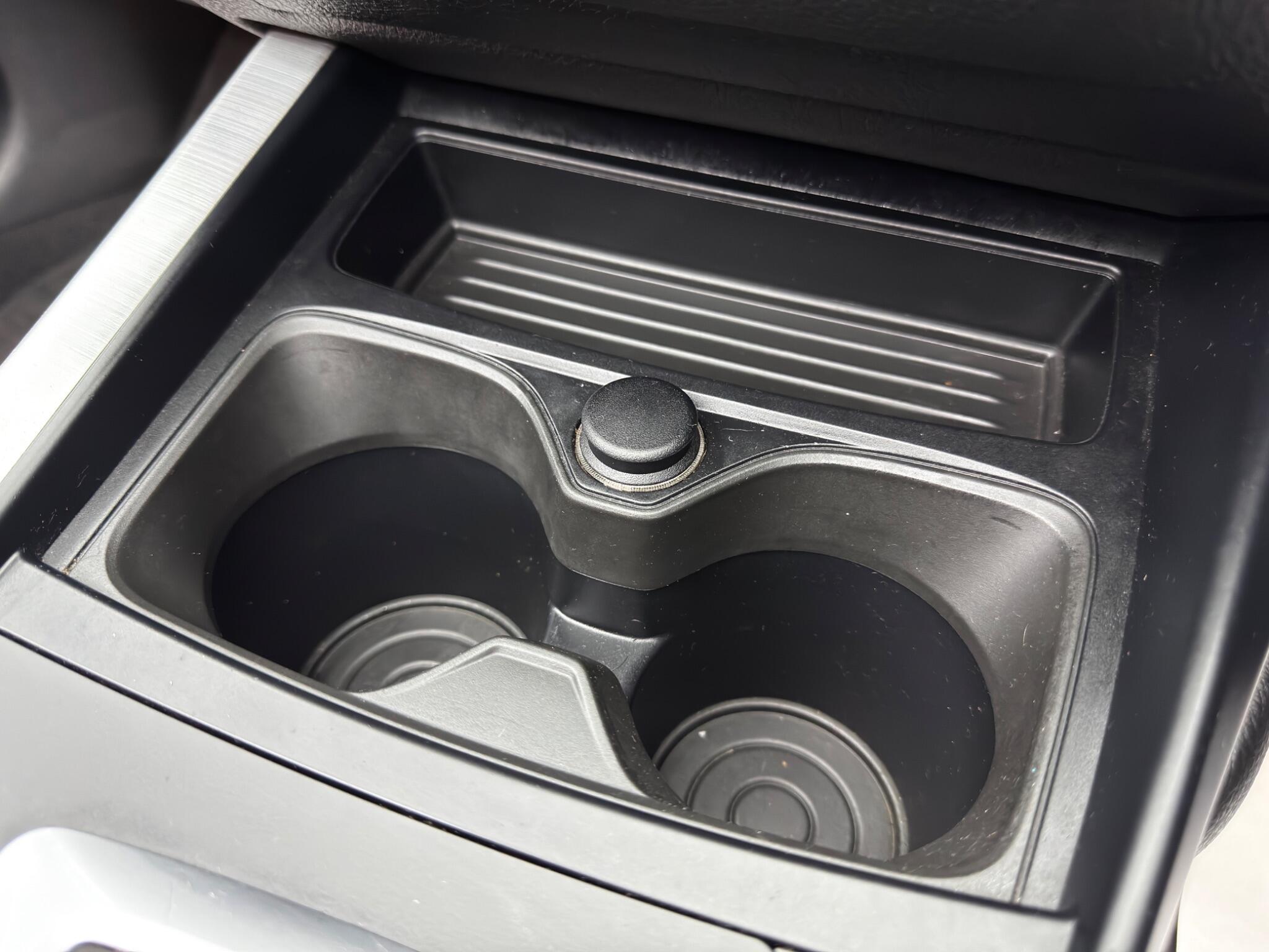 BMW 2 Series - Image 24