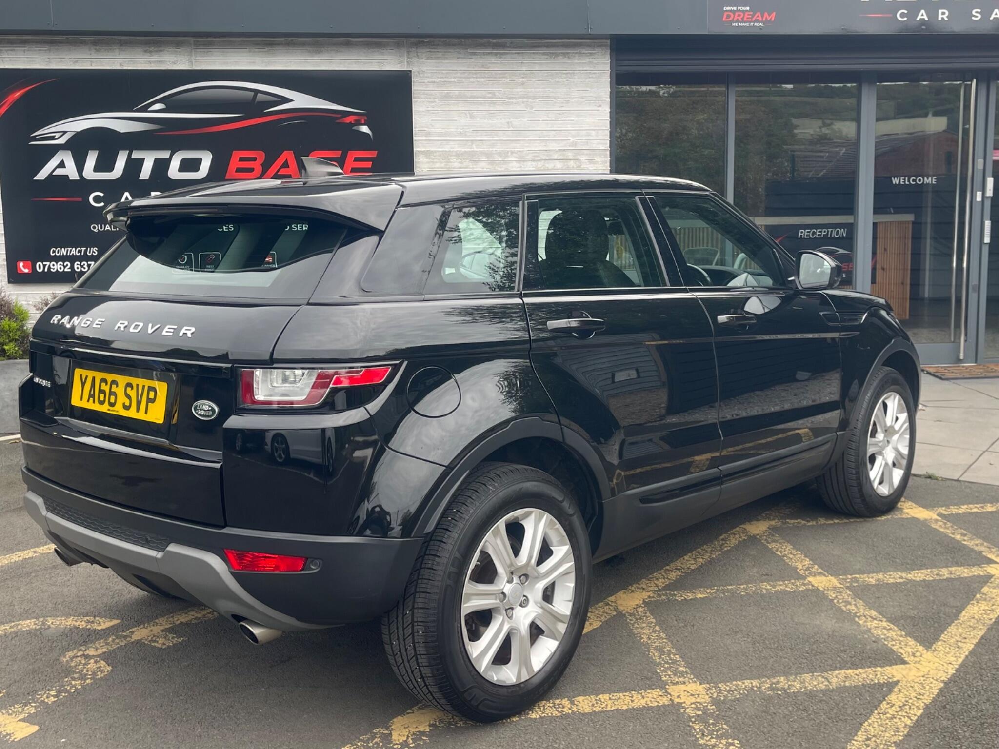 Land Rover Range Rover Evoque - Image 19