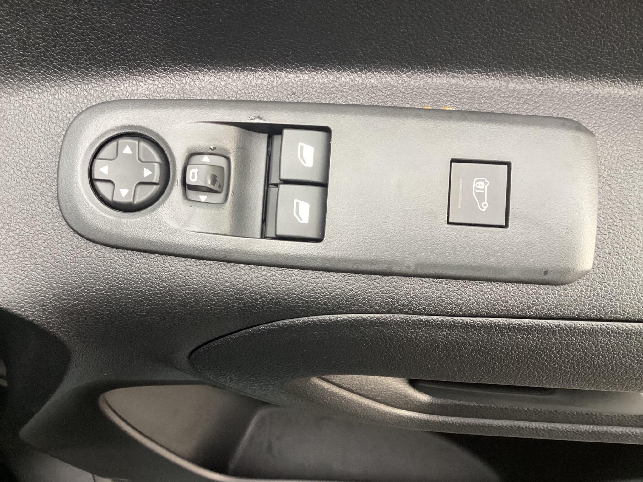 Fiat E-Doblo - Image 9