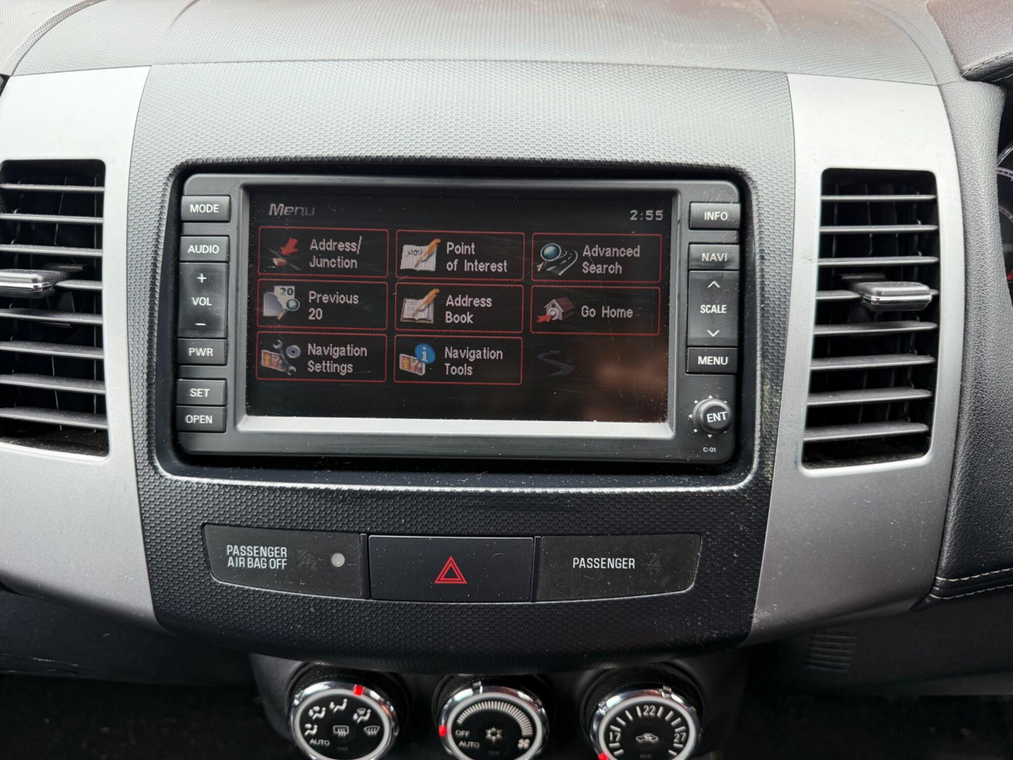 Citroen C-Crosser - Image 12