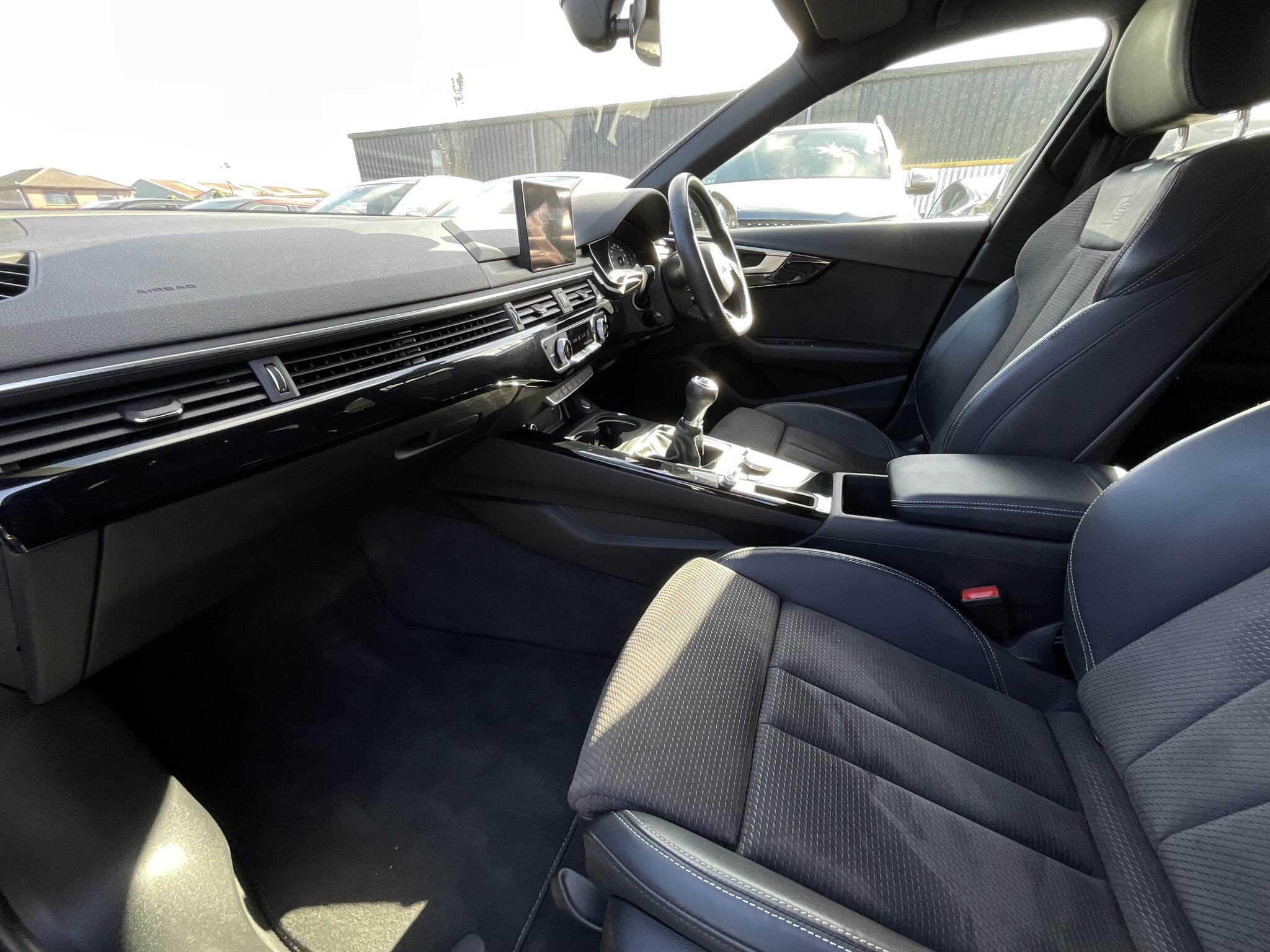 Audi A4 - Image 16