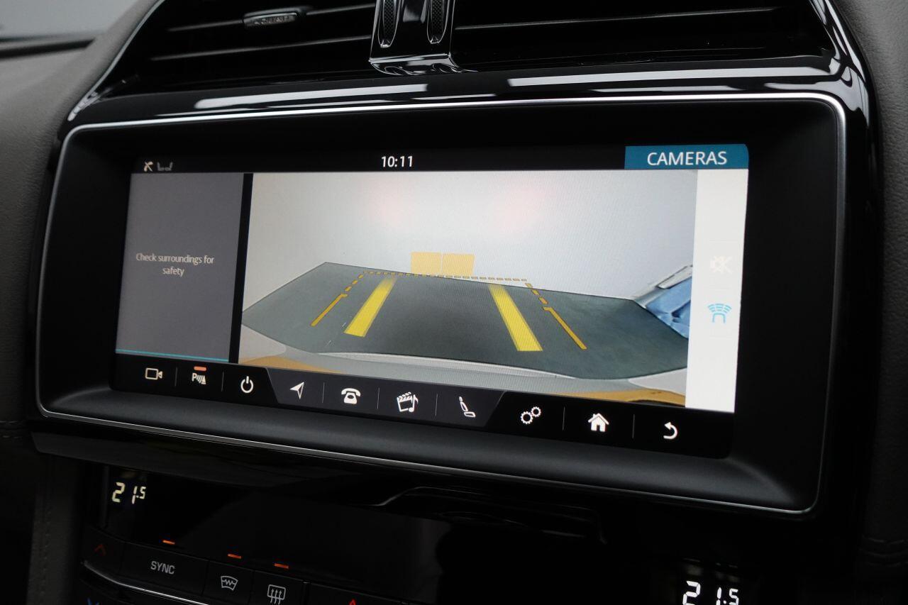 Jaguar F-Pace - Image 23