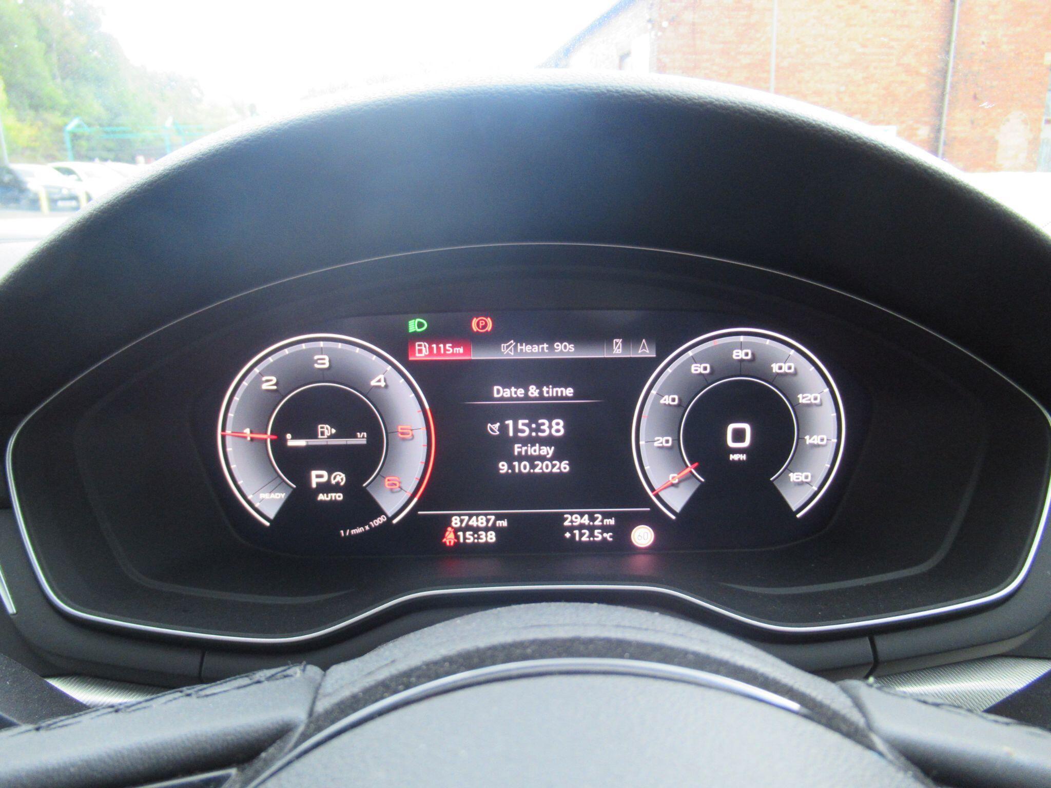 Audi A4 Avant - Image 14