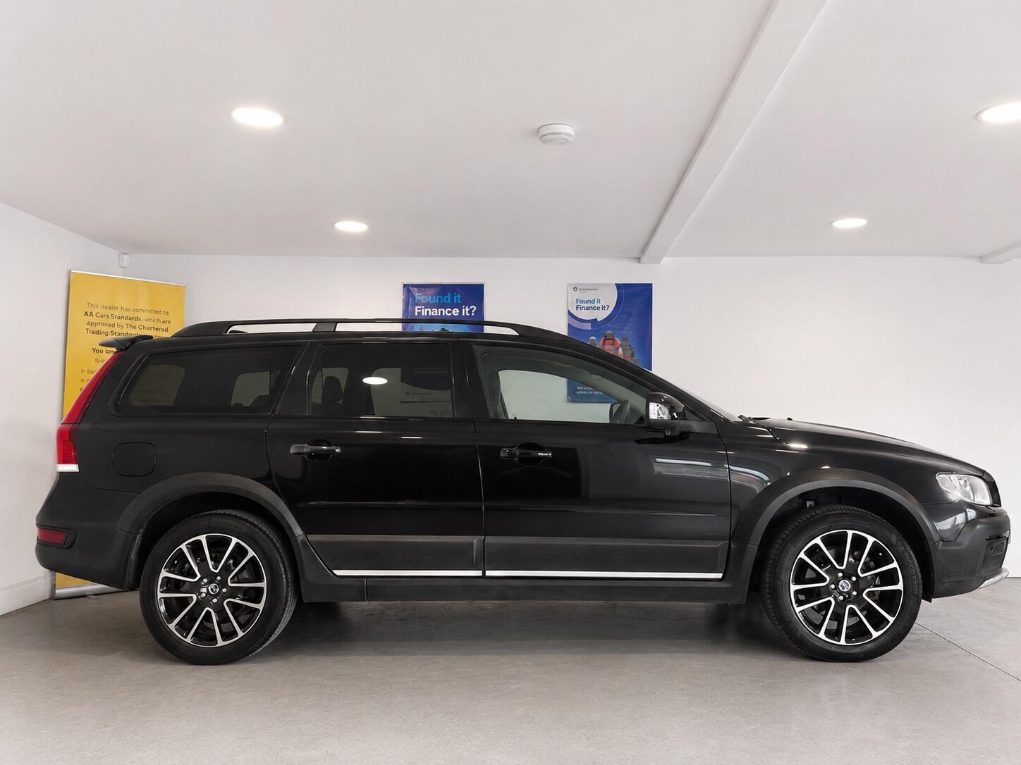 Volvo XC70 - Image 7