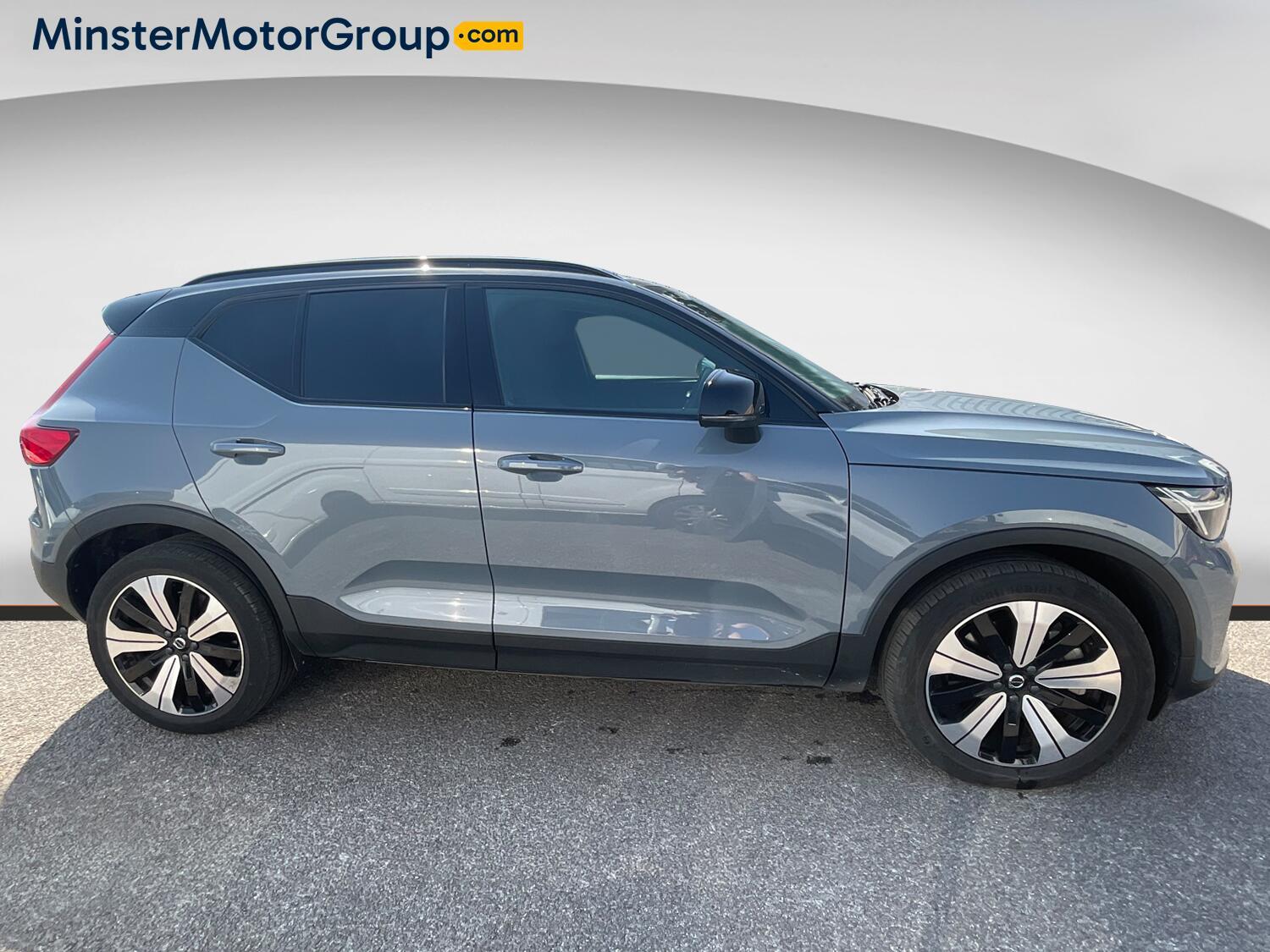 Volvo XC40 - Image 2