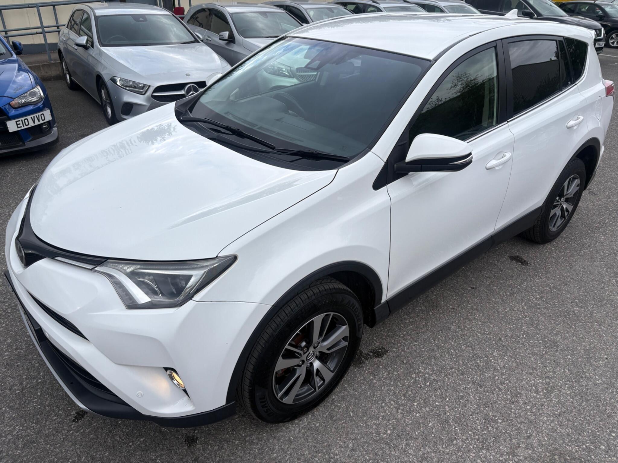 Toyota RAV4 - Image 7