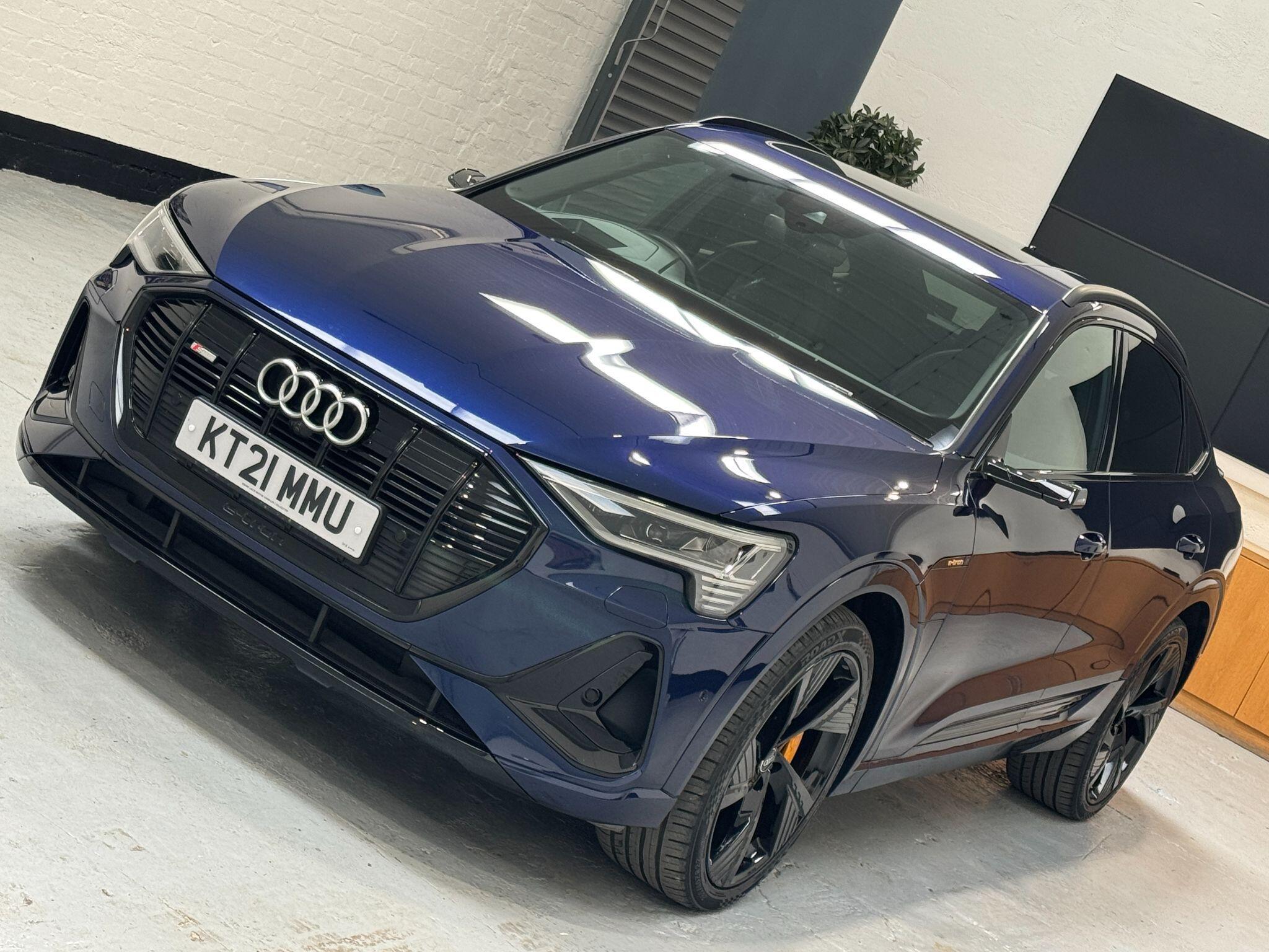 Audi E-Tron - Image 34