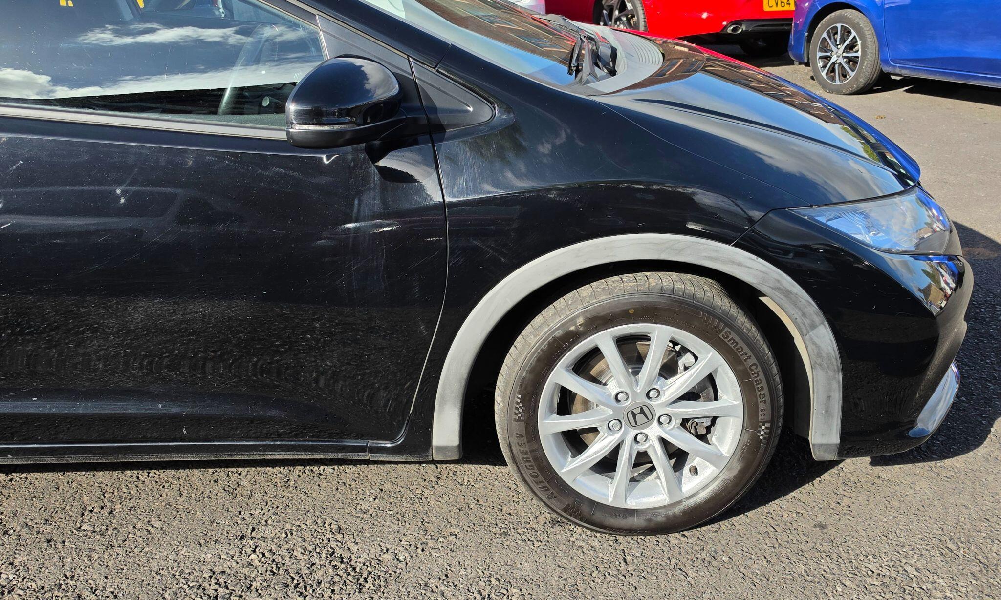 Honda Civic - Image 9