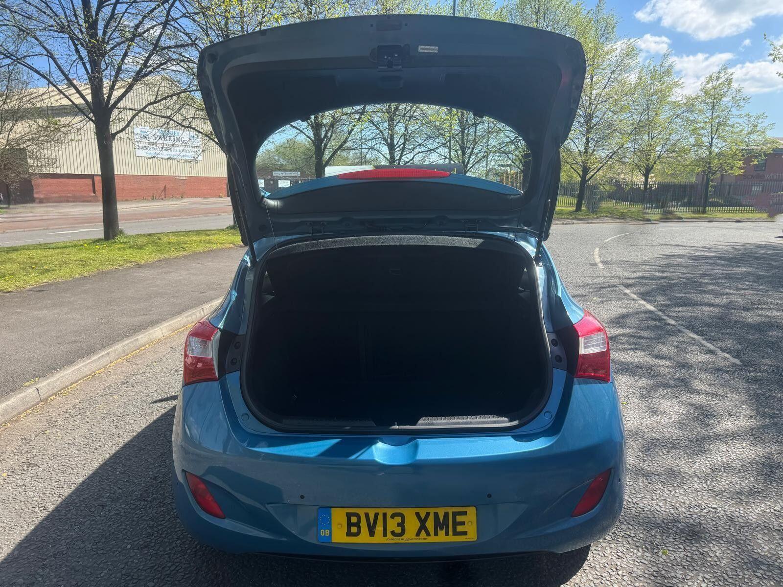 Hyundai i30 - Image 38