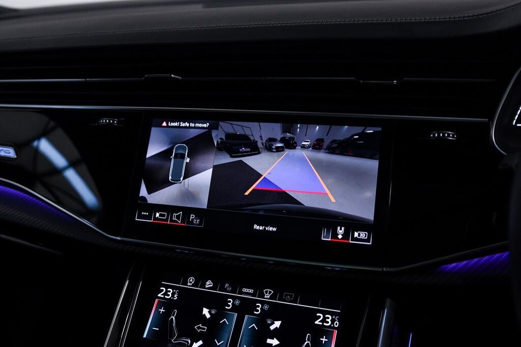 Audi SQ7 - Image 50