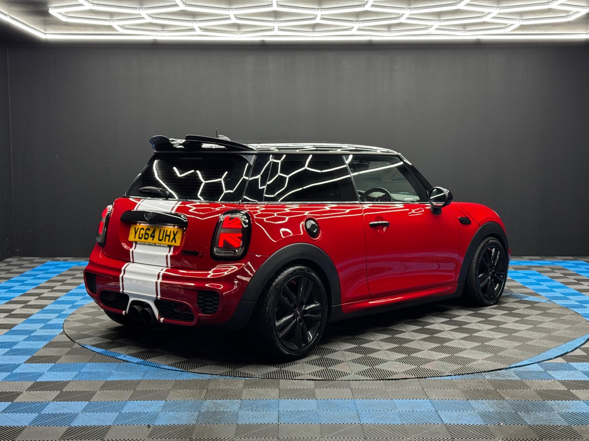 MINI Hatch - Image 5