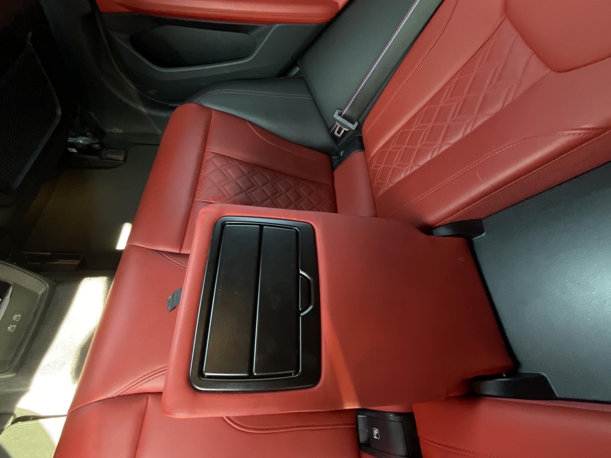 BMW I4 - Image 16
