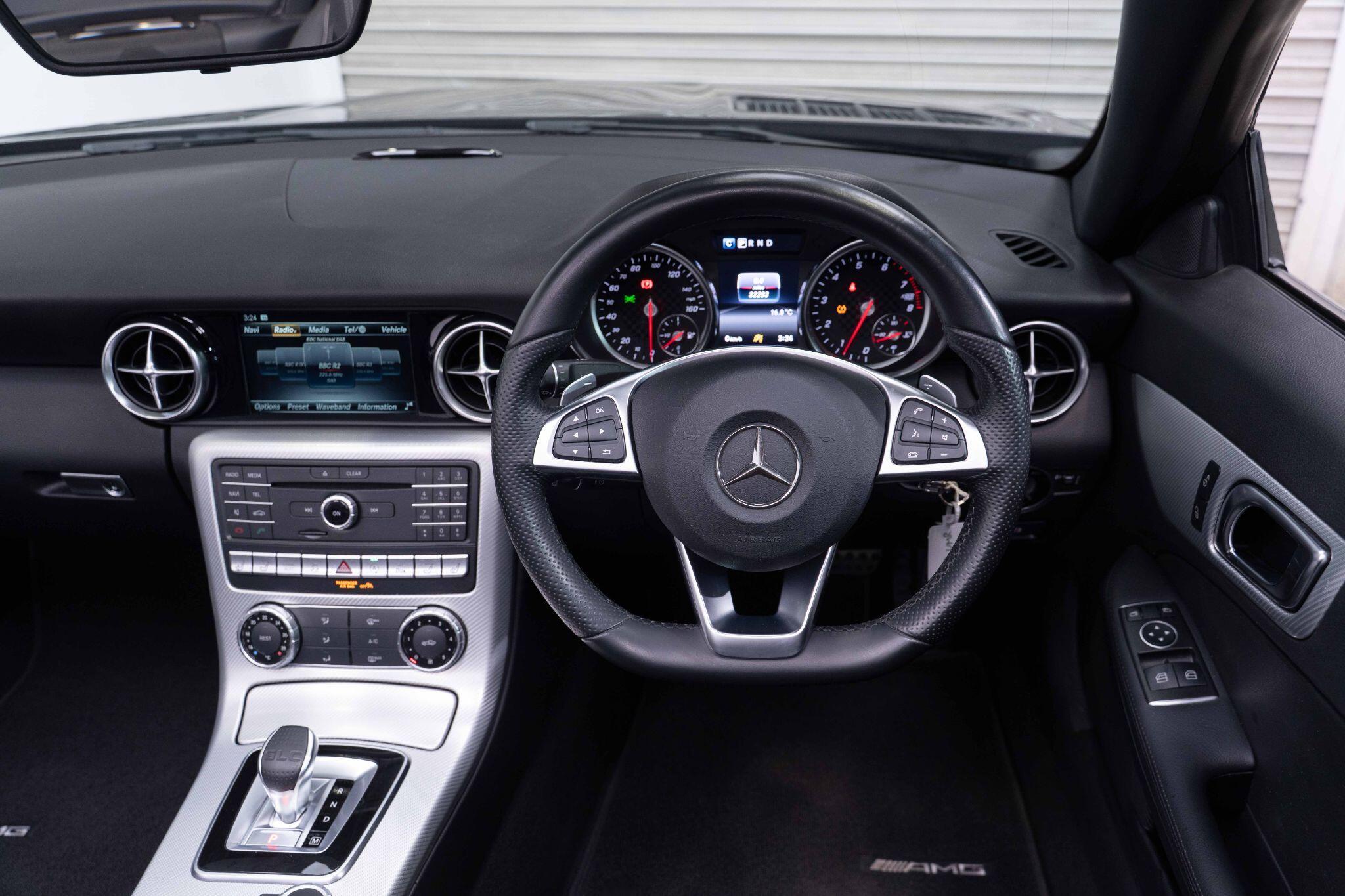 Mercedes SLC - Image 28