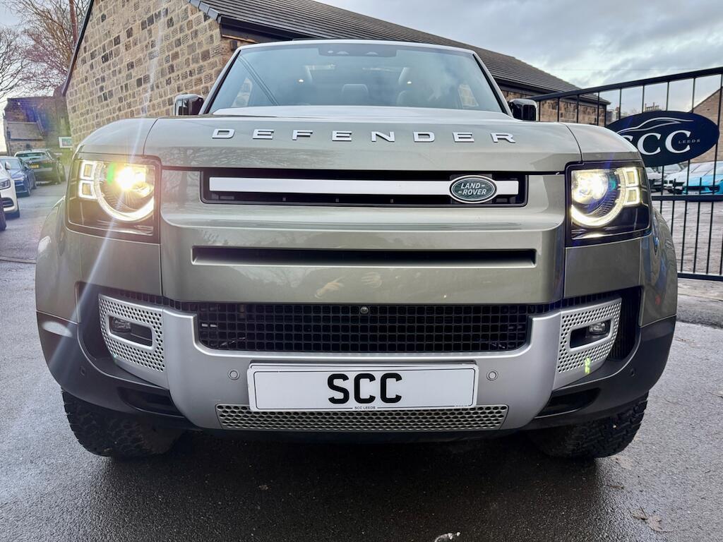 Land Rover Defender 90 - Image 4