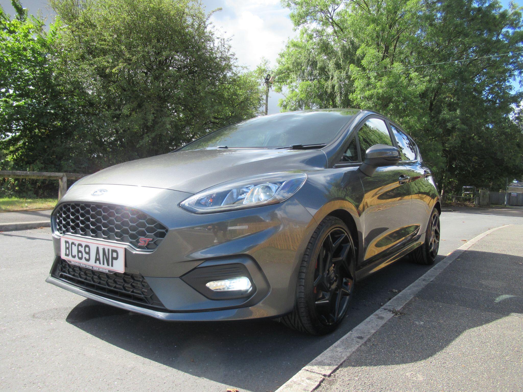 Ford Fiesta - Image 10