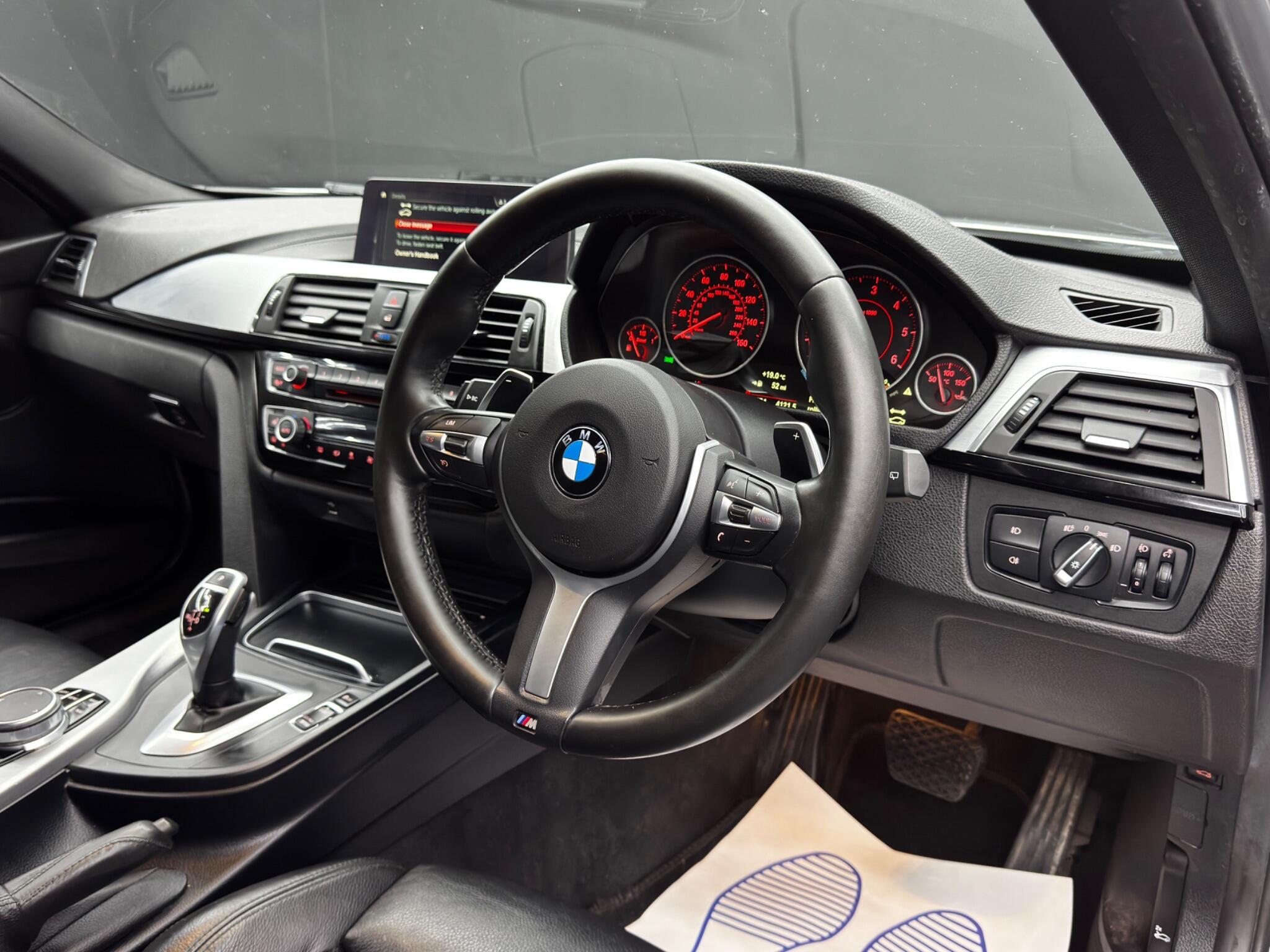 BMW 3 Series - Image 9
