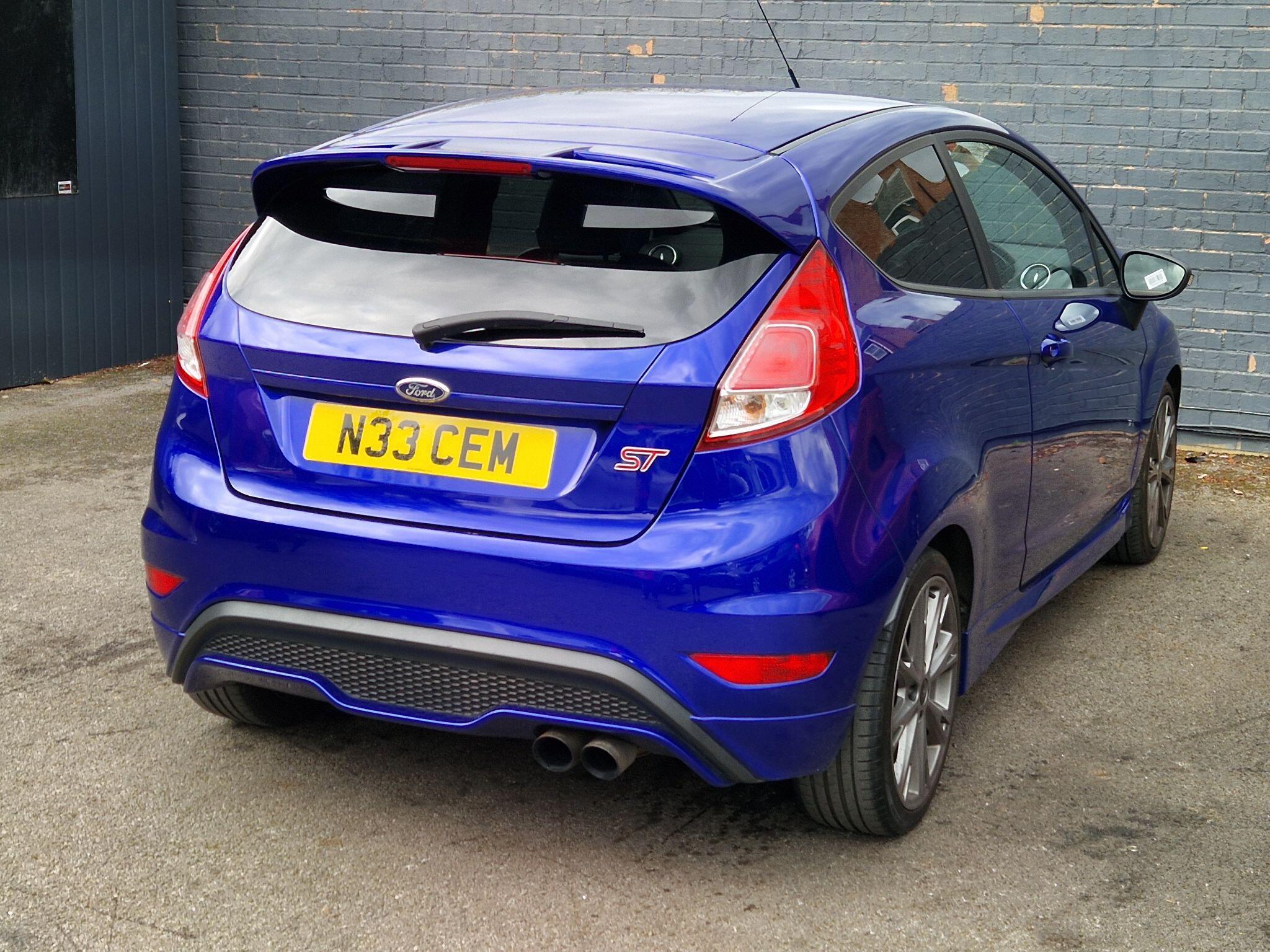 Ford Fiesta - Image 10