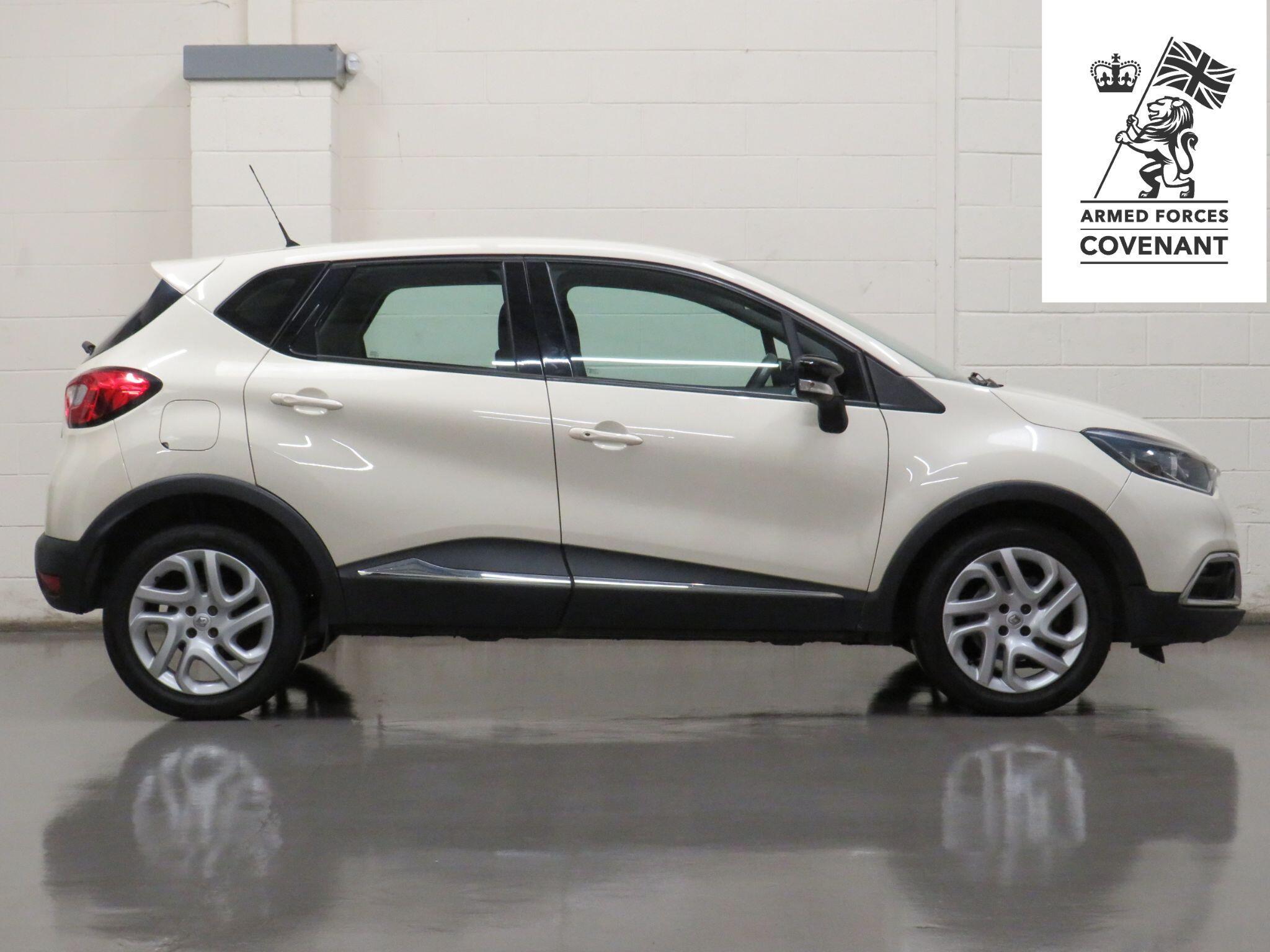 Renault Captur - Image 2
