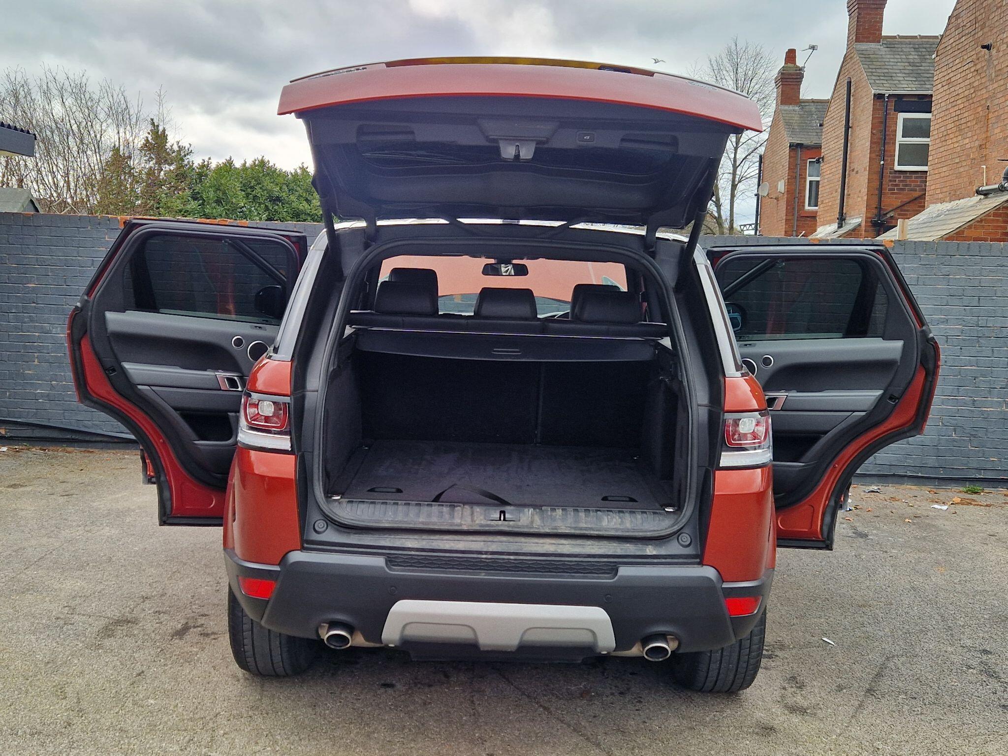 Land Rover RANGE ROVER SPORT - Image 11