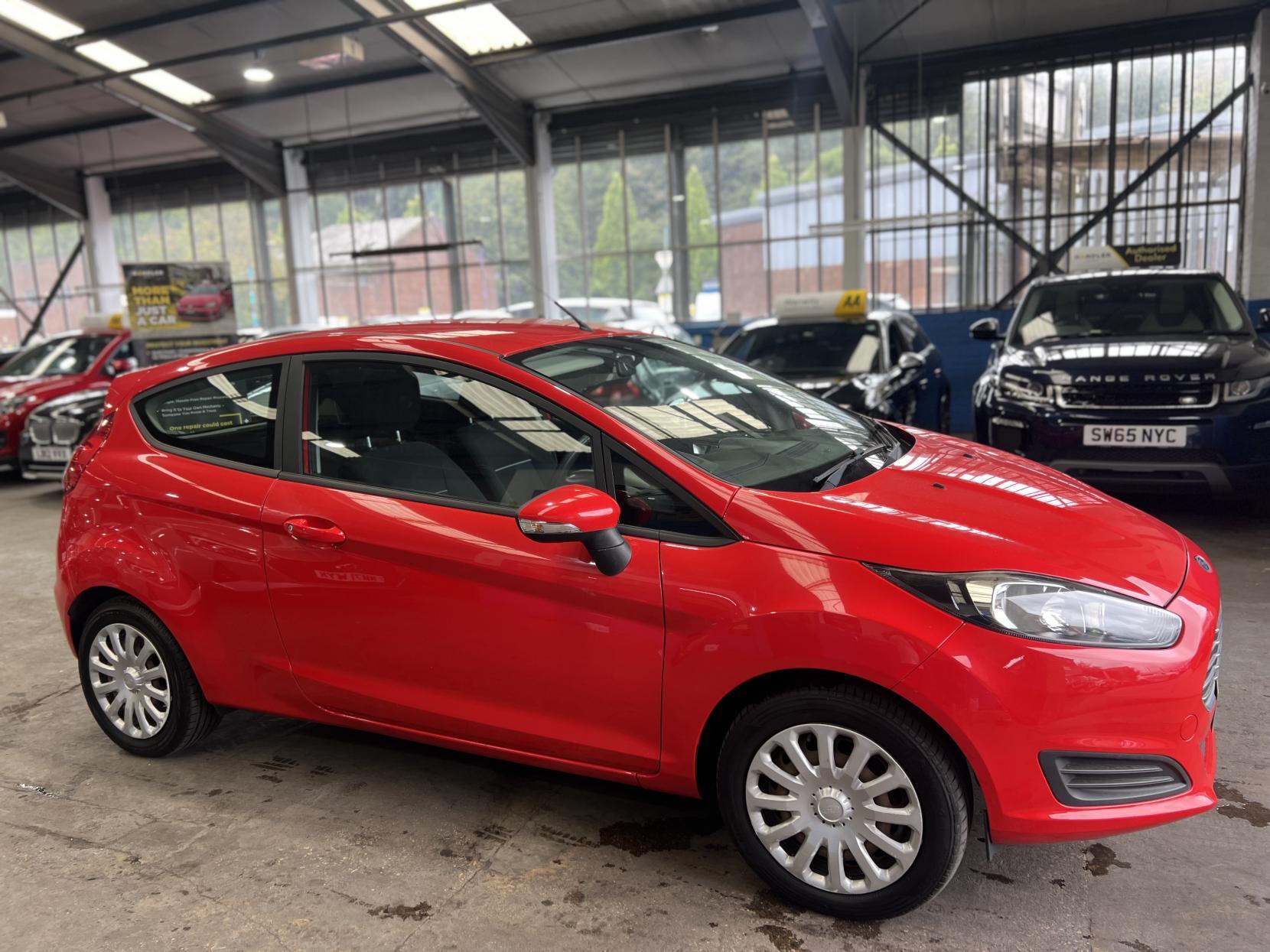 Ford Fiesta - Image 8