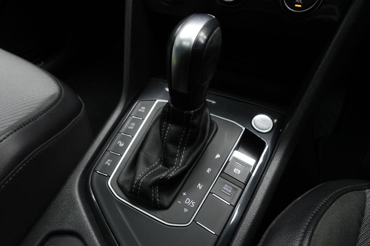 Volkswagen Tiguan - Image 48