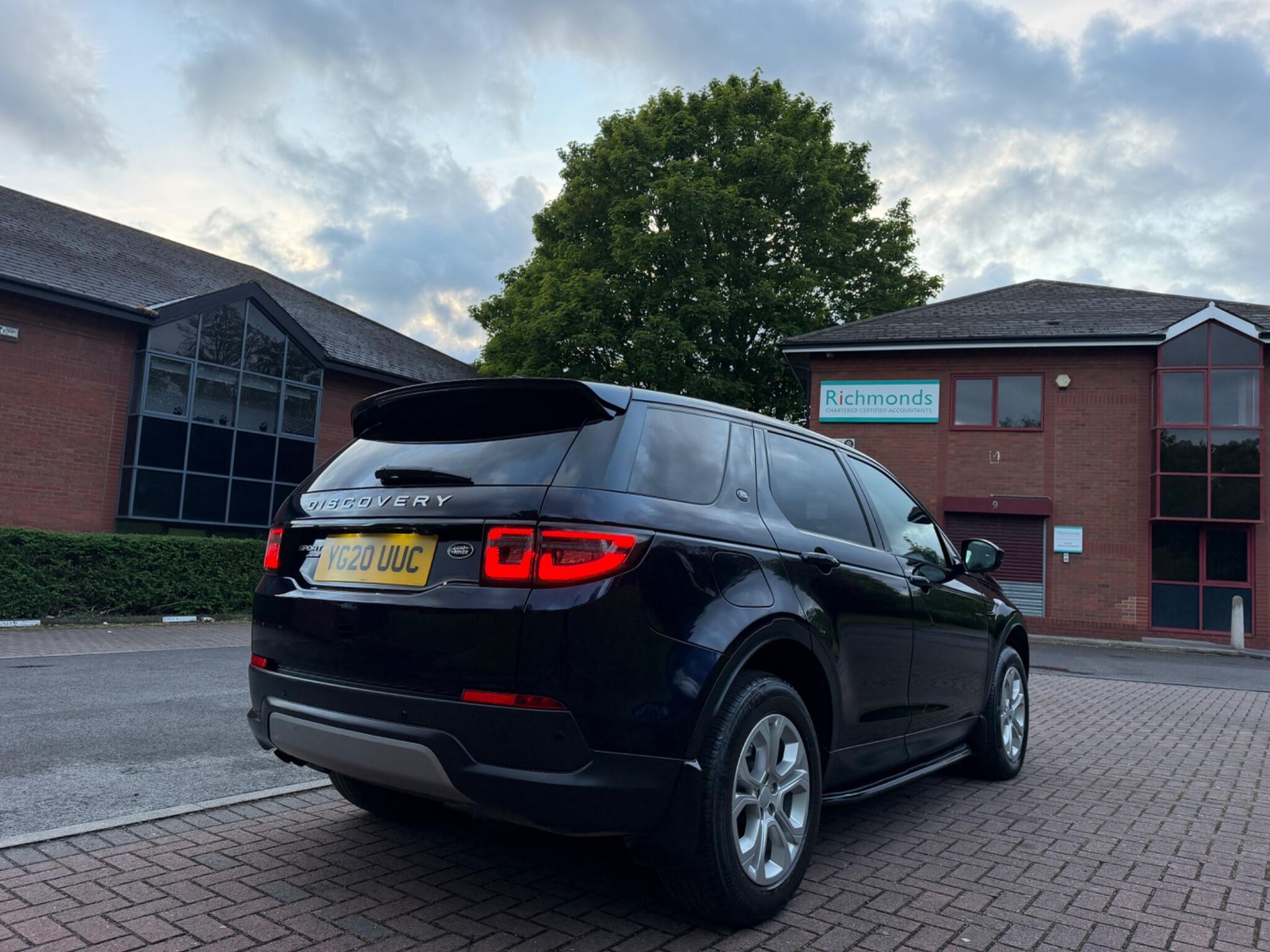 Land Rover DISCOVERY SPORT - Image 25