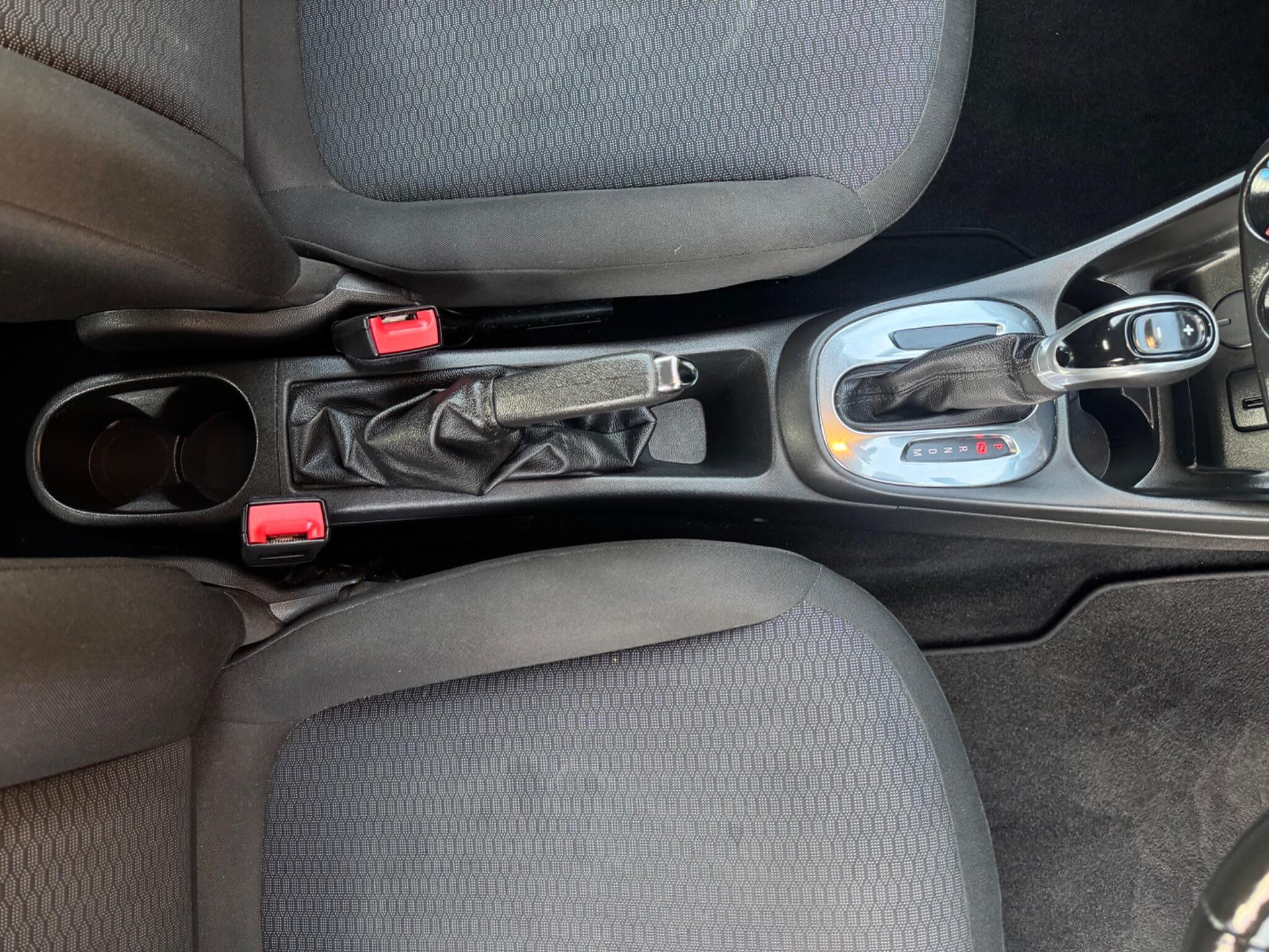 Vauxhall Corsa - Image 25