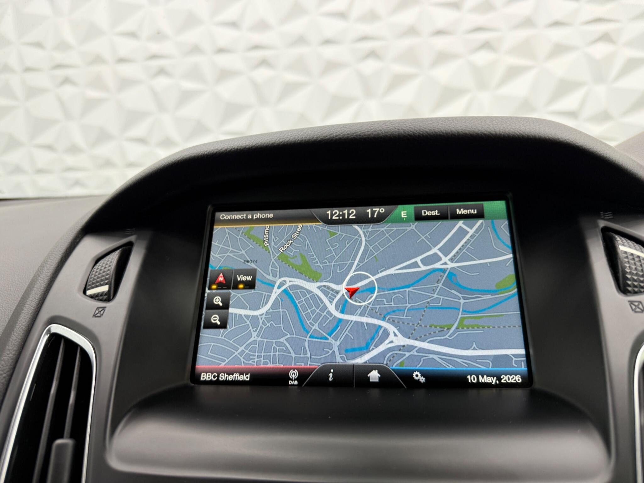 Ford Focus - Image 34