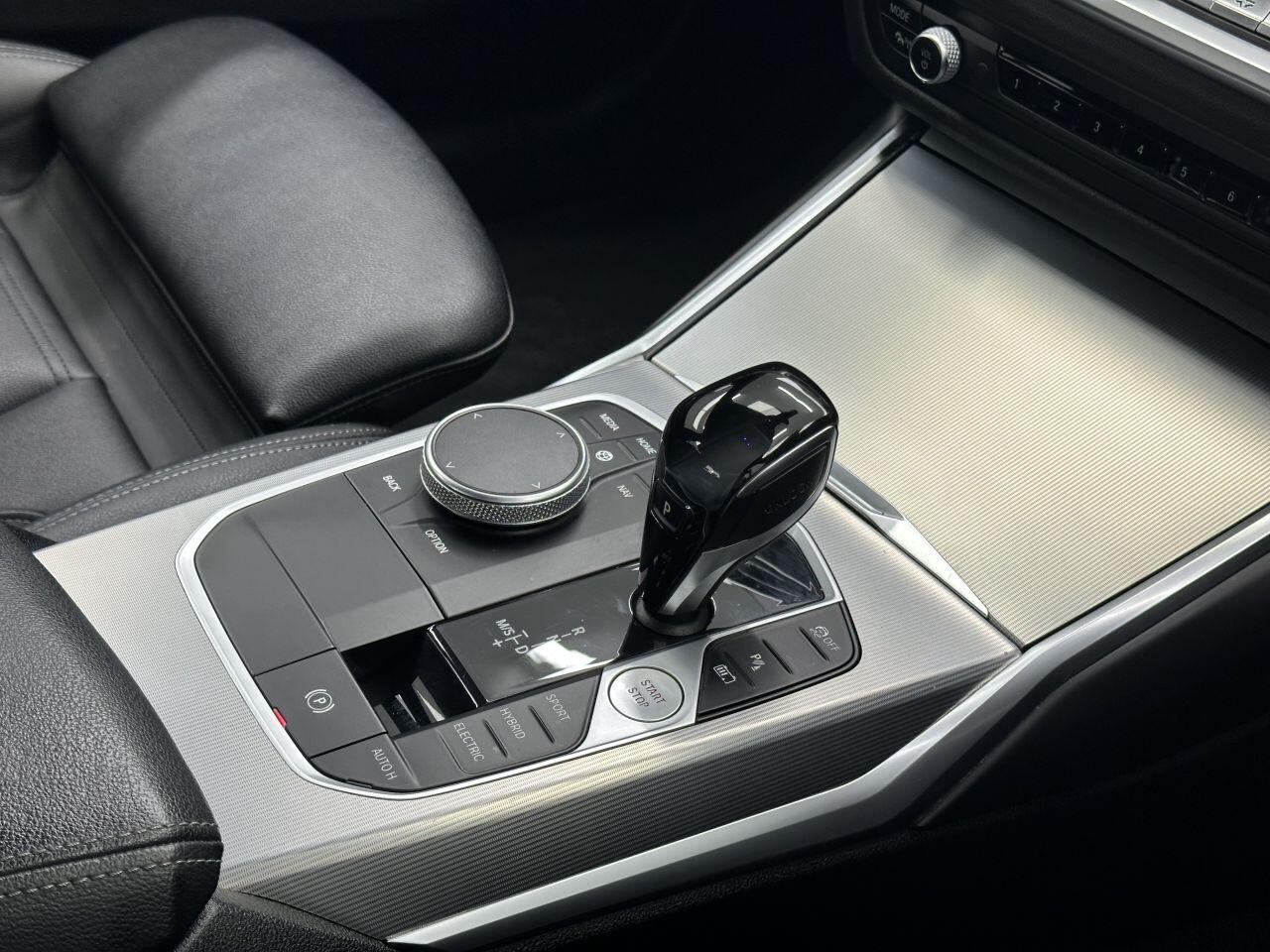 BMW 3 Series - Image 33