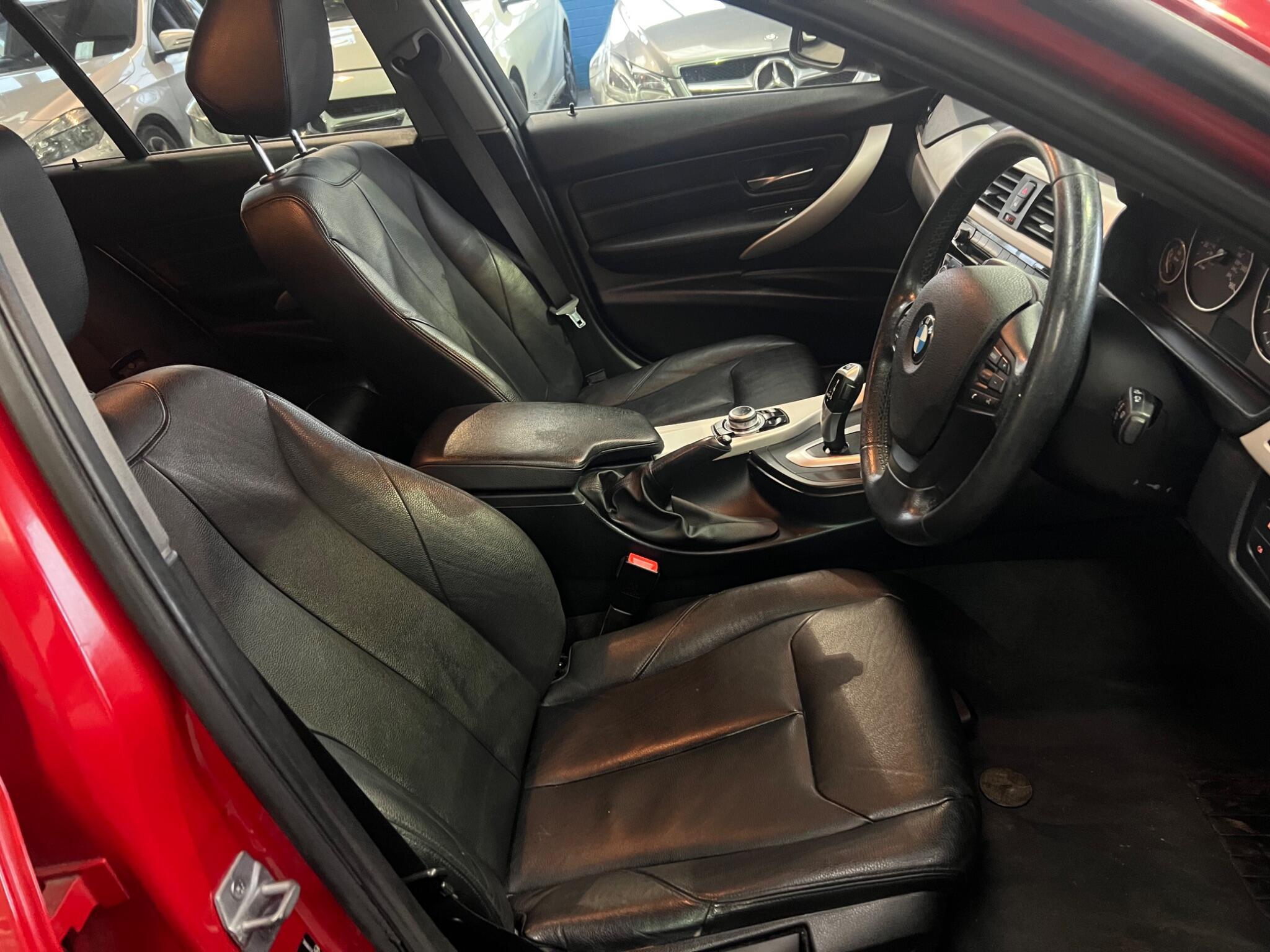 BMW 3 Series - Image 18