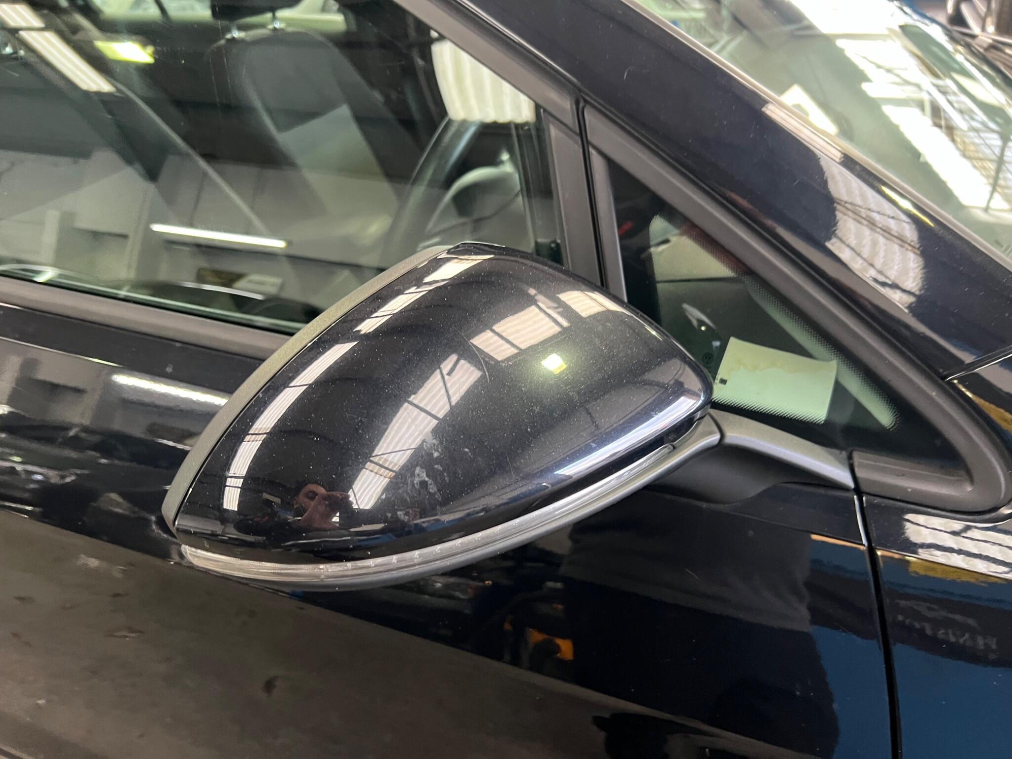 Volkswagen Golf - Image 6