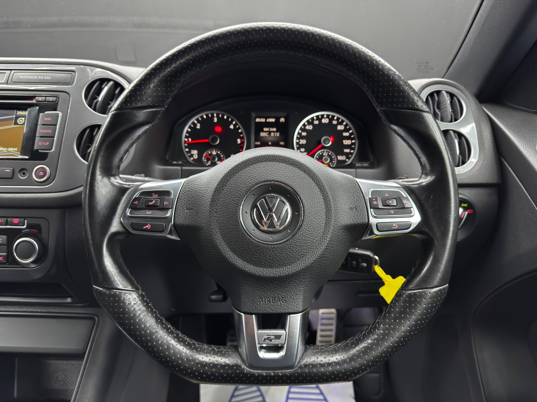 Volkswagen Tiguan - Image 19