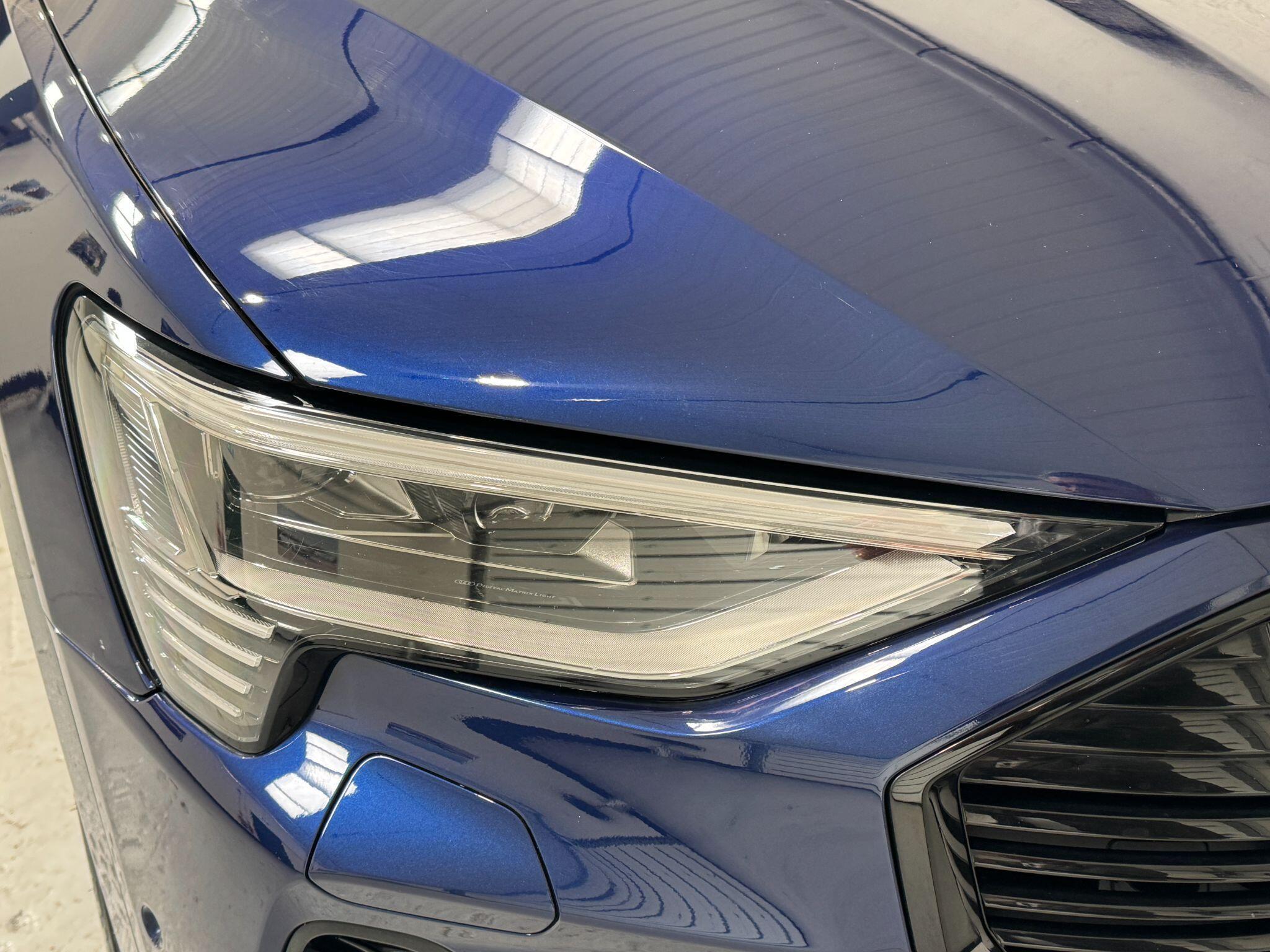 Audi E-Tron - Image 89