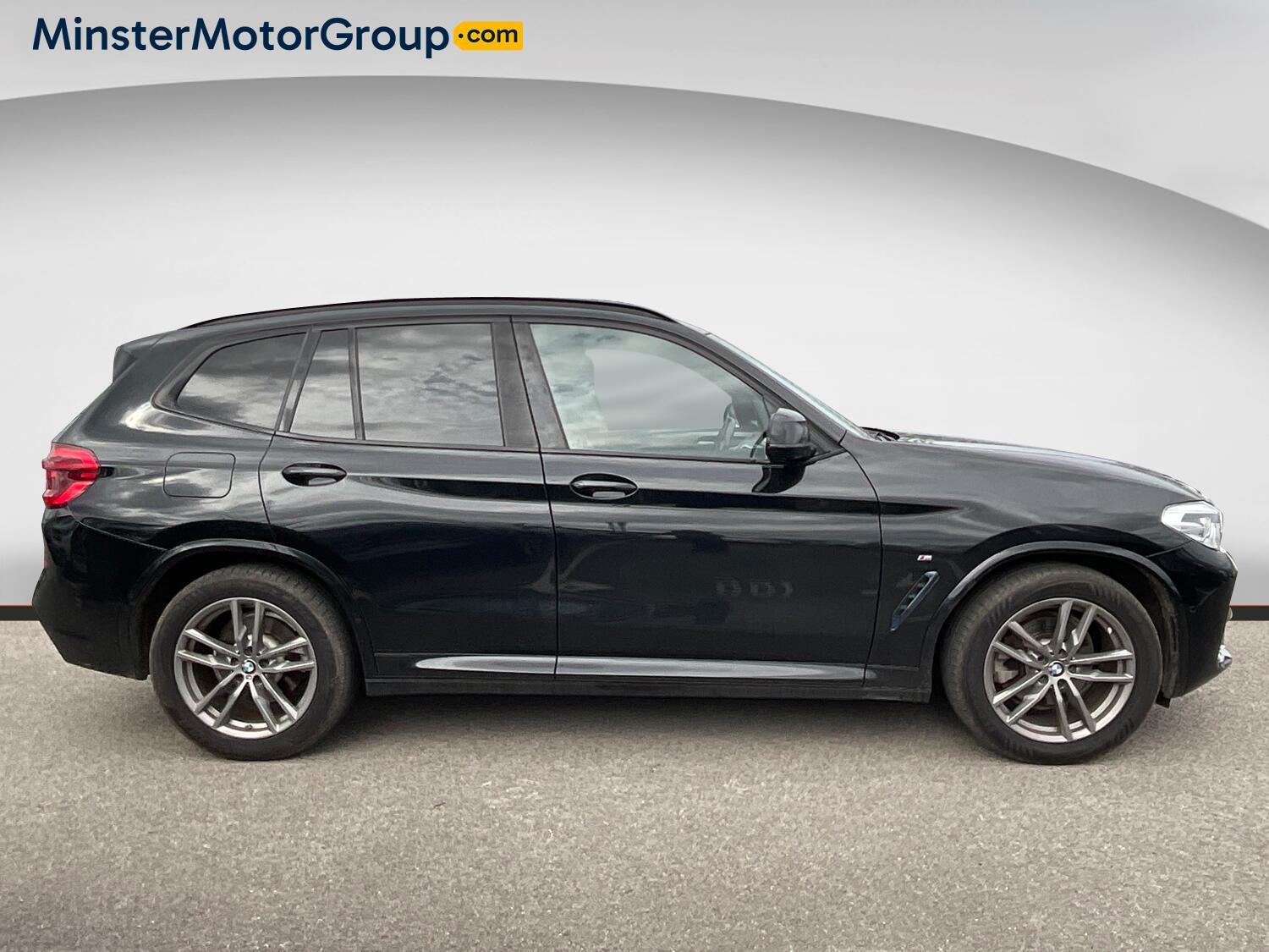 BMW X3 - Image 2
