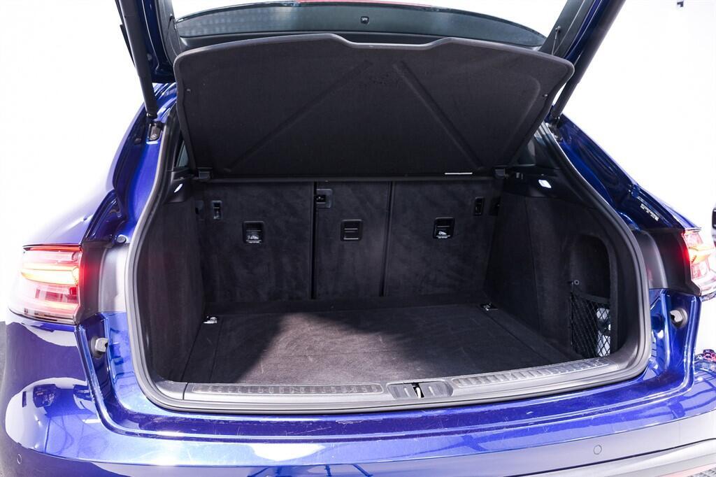 Porsche Macan - Image 30