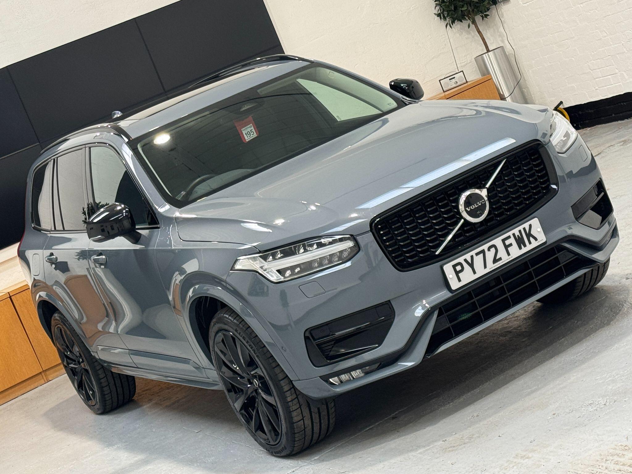 Volvo XC90 - Image 30