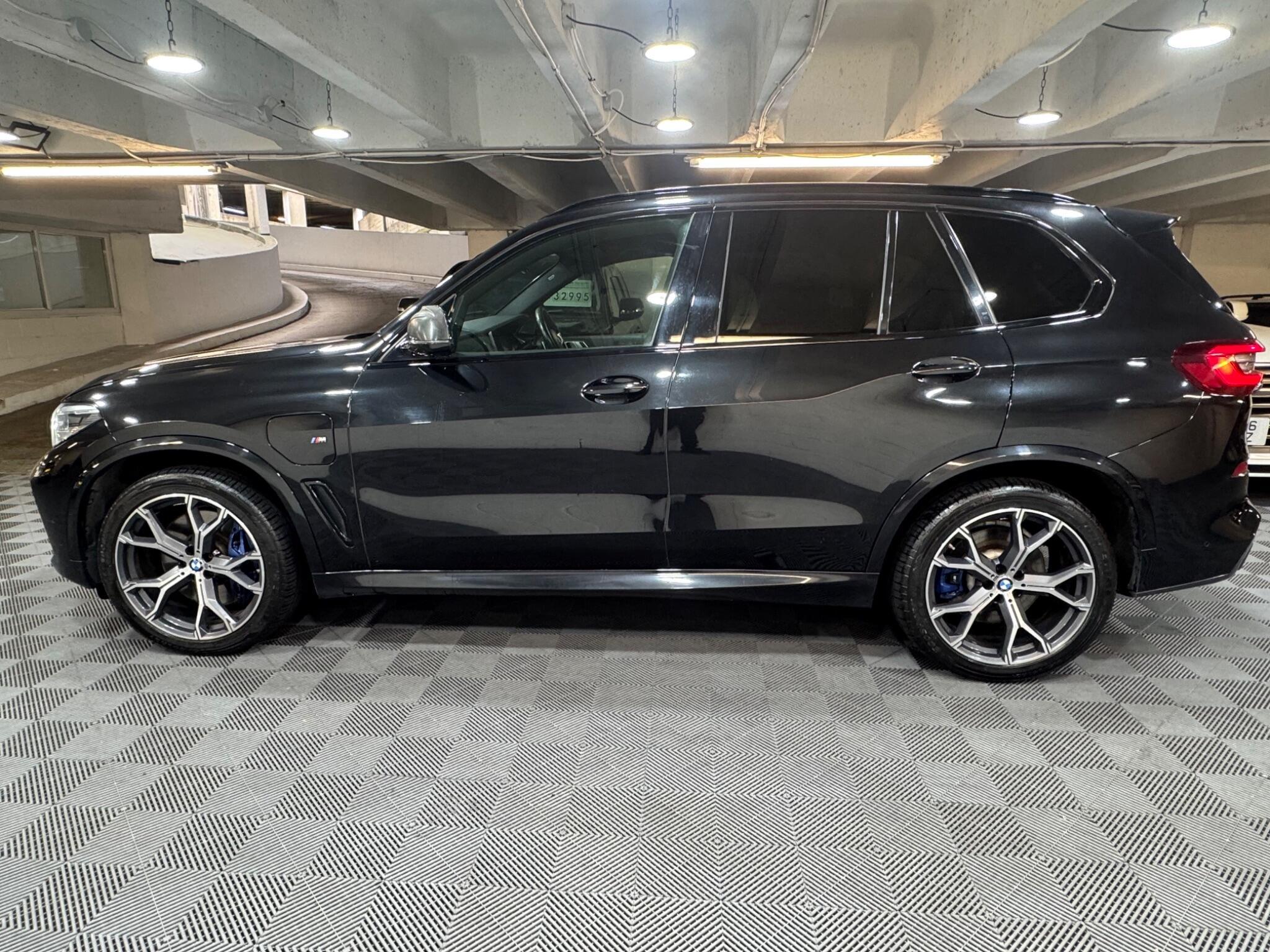 BMW X5 - Image 2