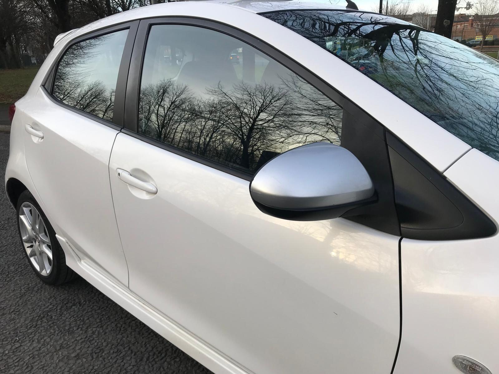 Mazda MAZDA2 - Image 33