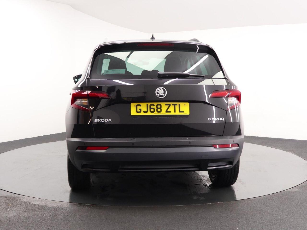 Skoda Karoq - Image 11