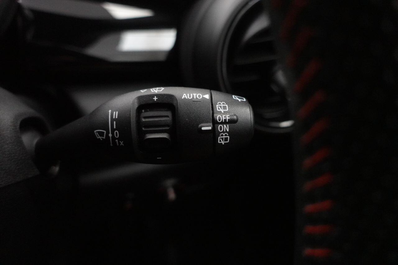 MINI Hatch - Image 16