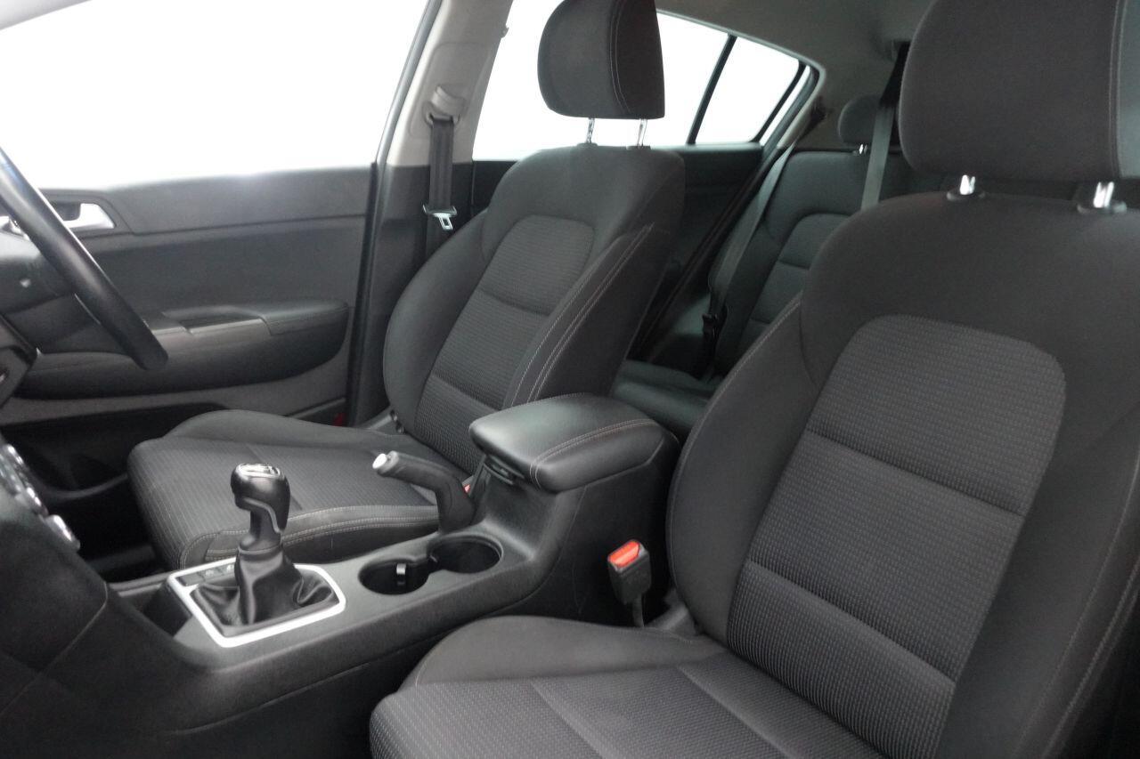 Kia Sportage - Image 17