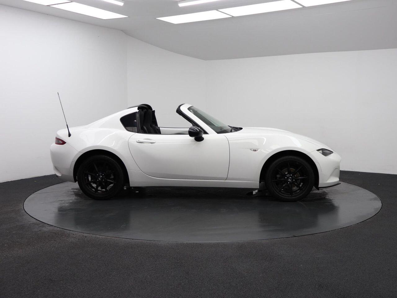 Mazda MX-5 RF - Image 14