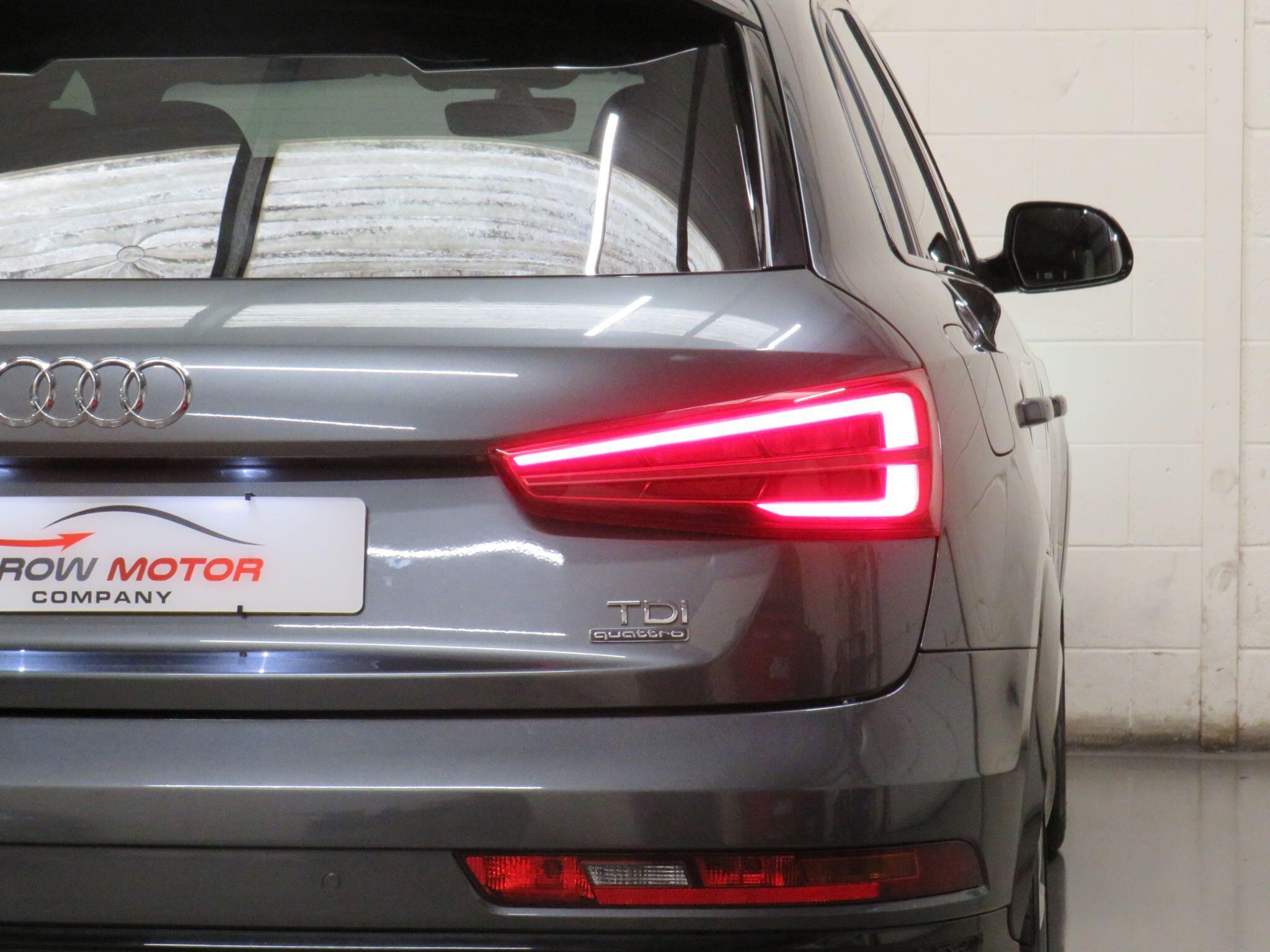 Audi Q3 - Image 12