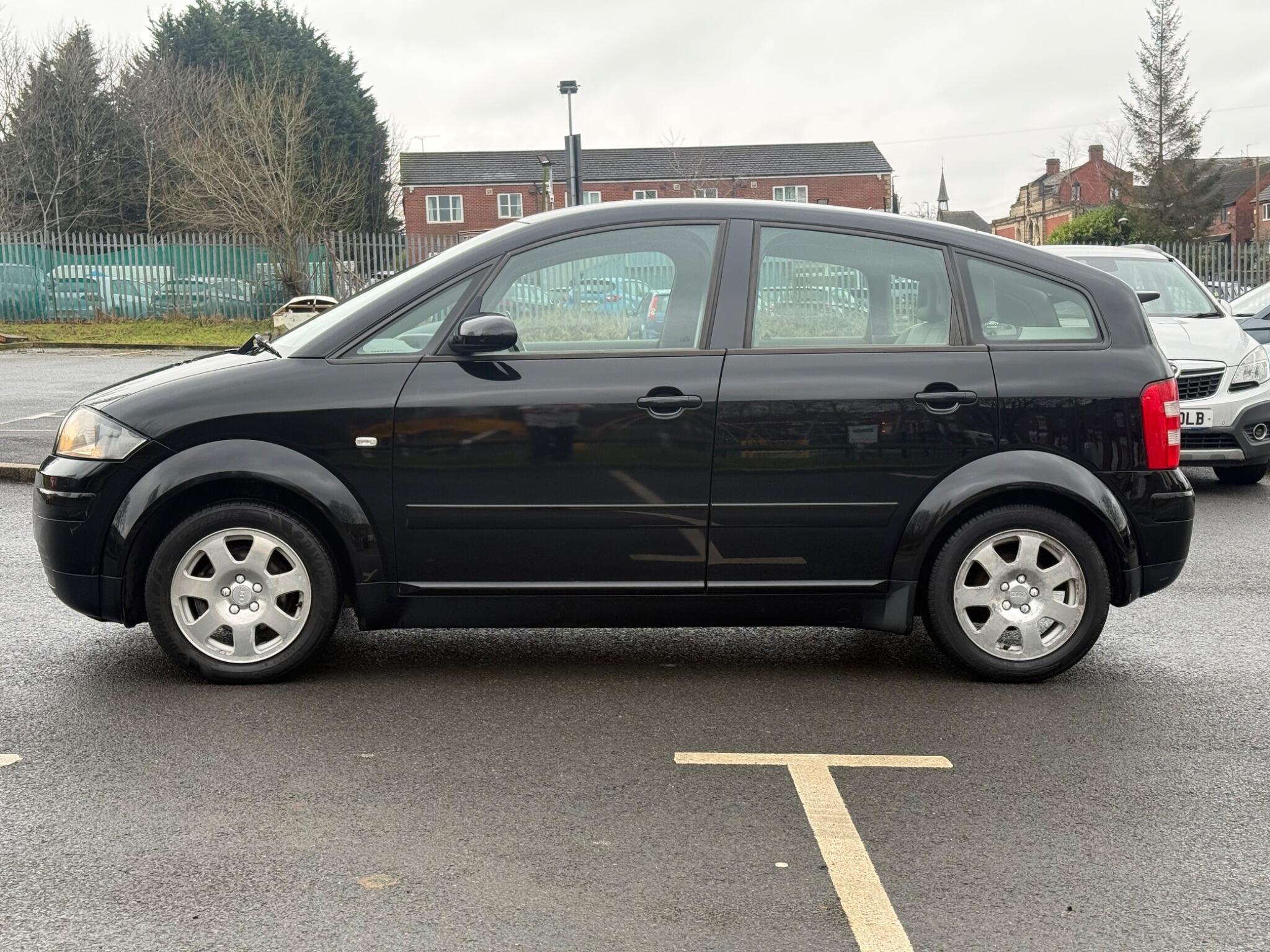 Audi A2 - Image 6