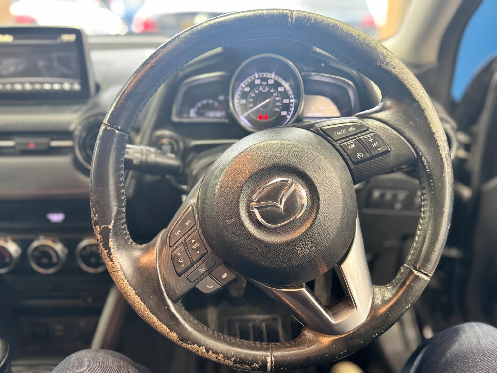 Mazda MAZDA2 - Image 13